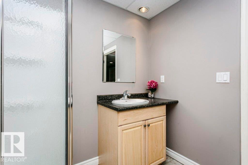 8018 3 Avenue, Edmonton, AB