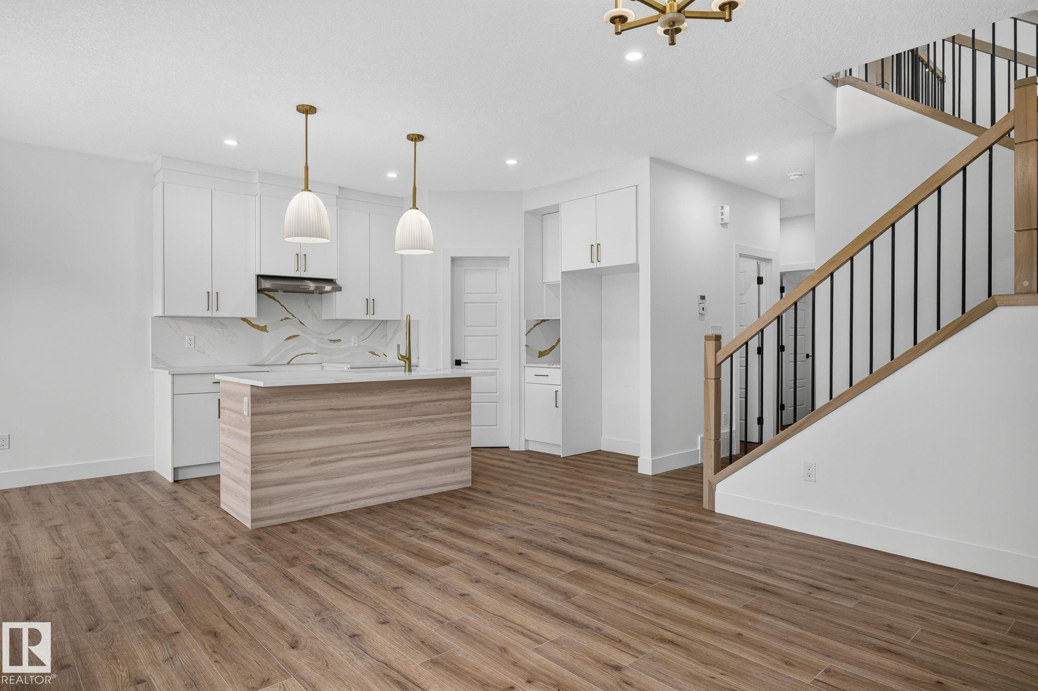 65 Silverstone Drive, Stony Plain, AB