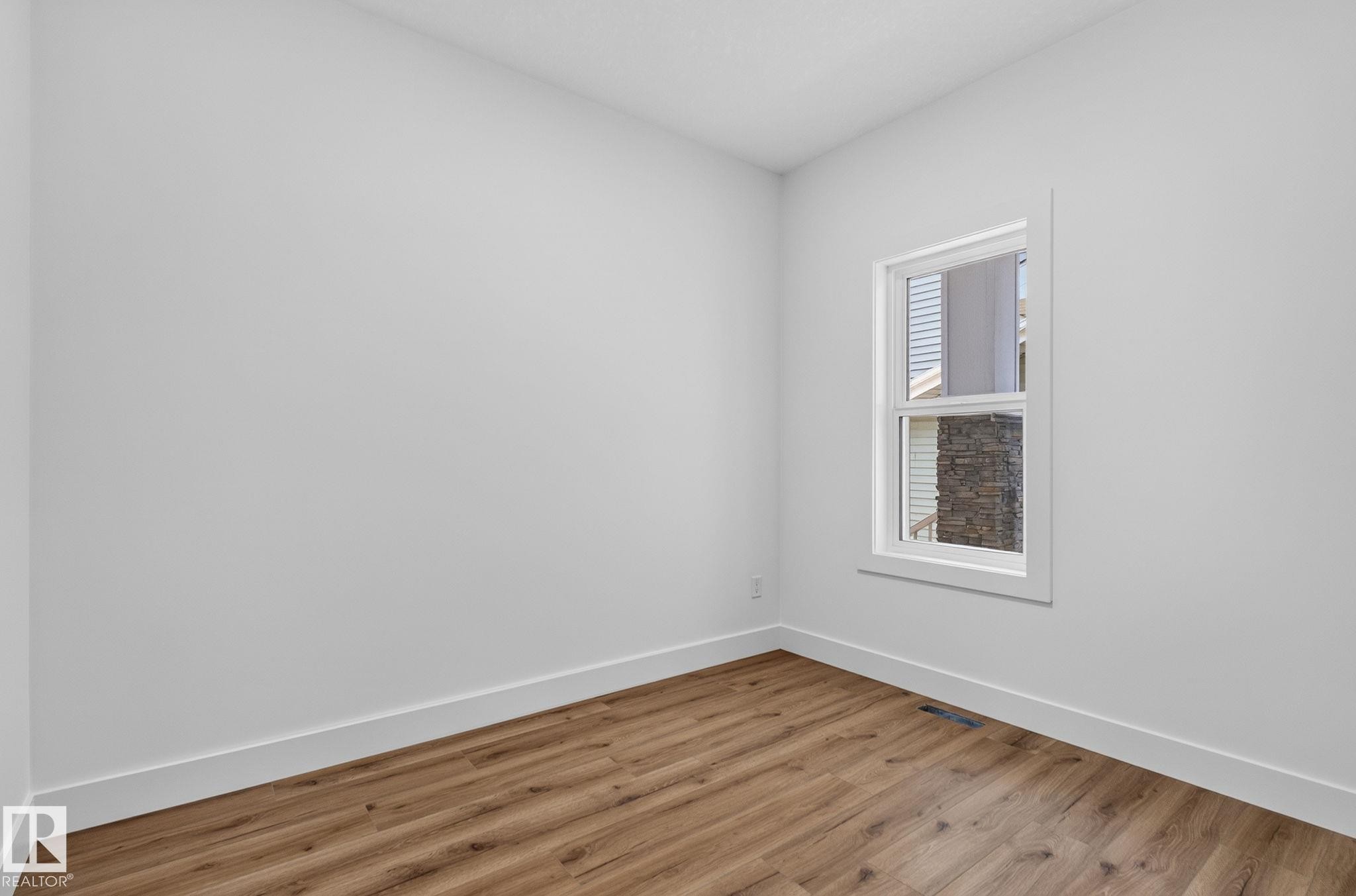 65 Silverstone Drive, Stony Plain, AB