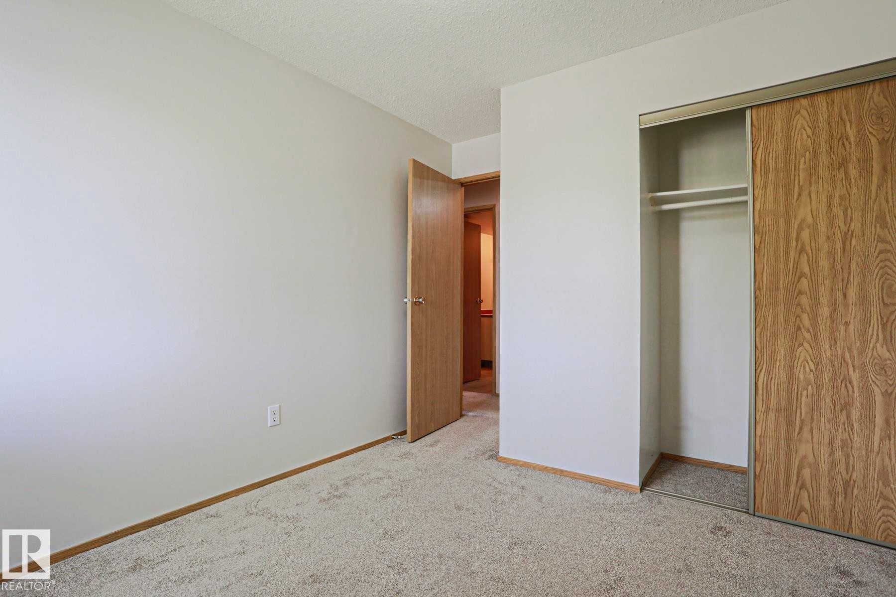 203 44 Alpine Place, St. Albert, AB - Indoor Photo Showing Other Room