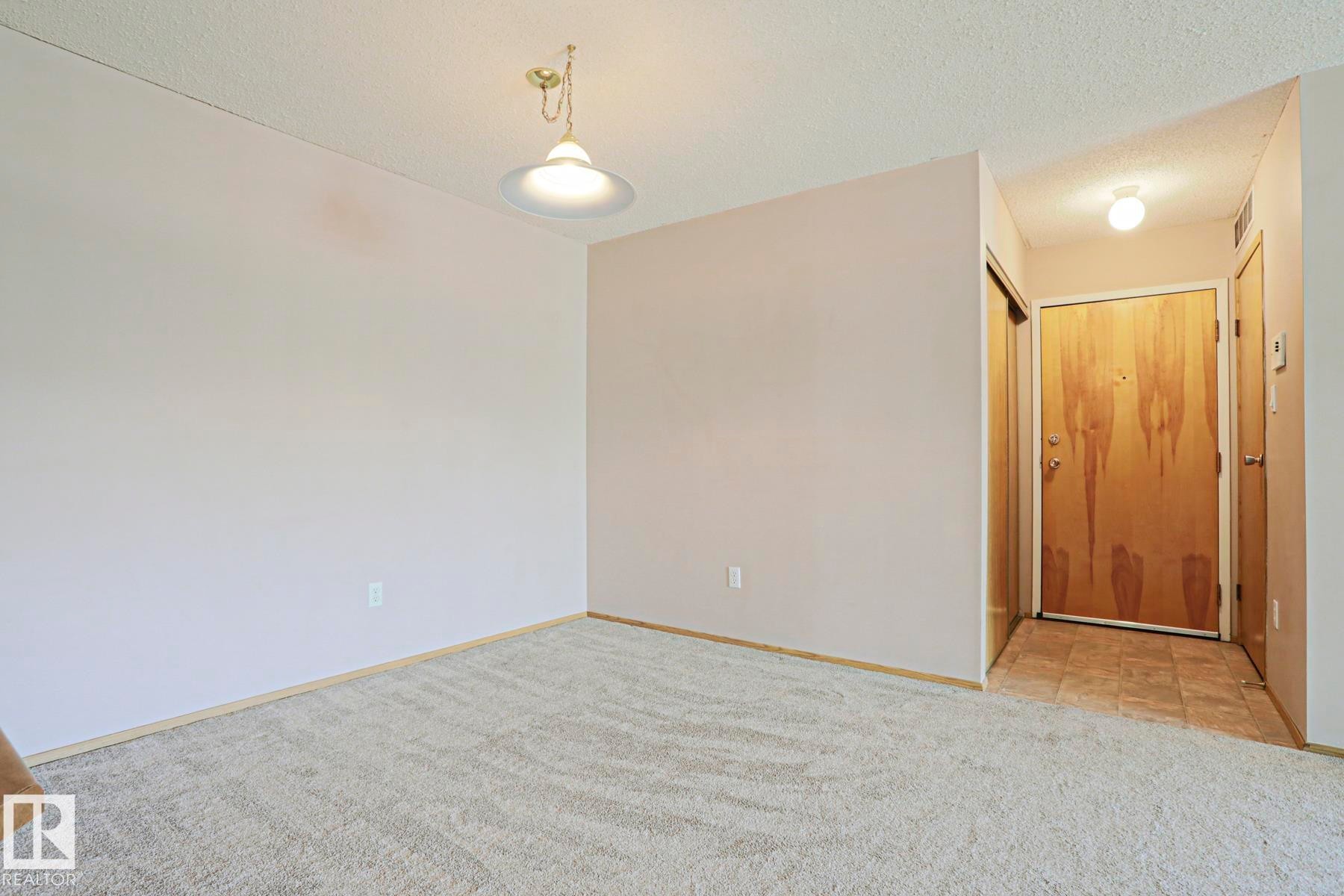 203 44 Alpine Place, St. Albert, AB - Indoor Photo Showing Other Room