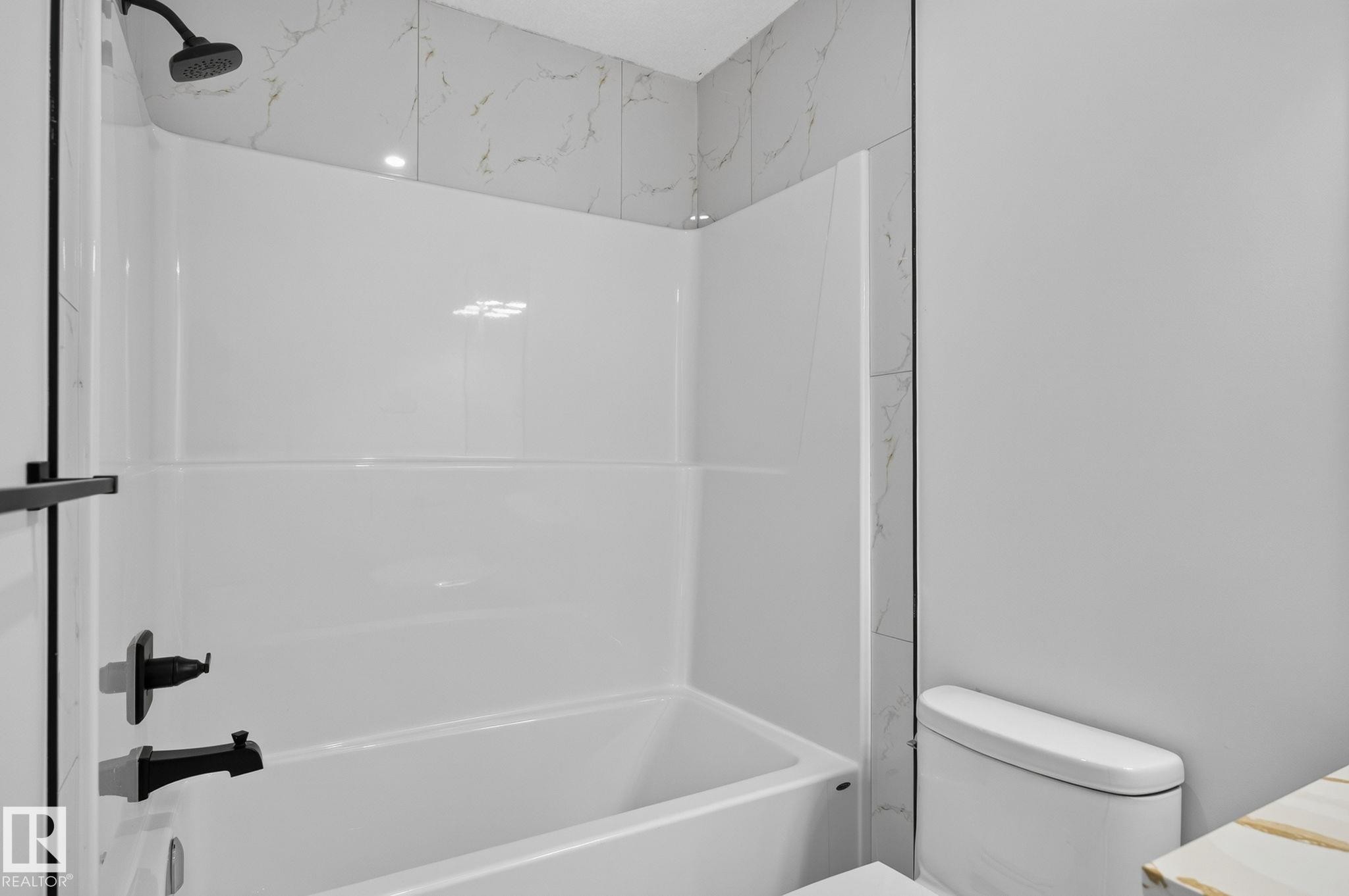63 Silverstone Drive, Stony Plain, AB