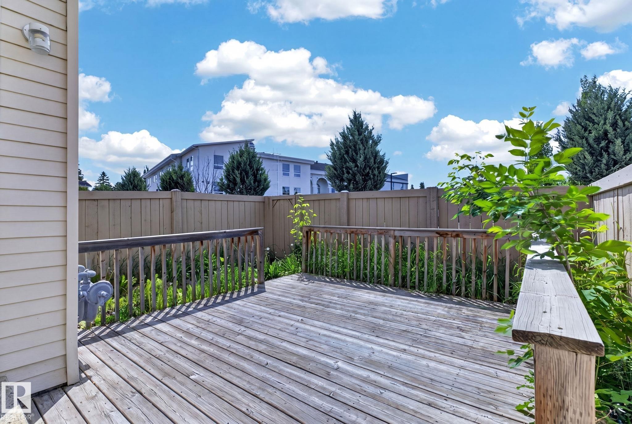 7 1651 46 St, Edmonton, AB