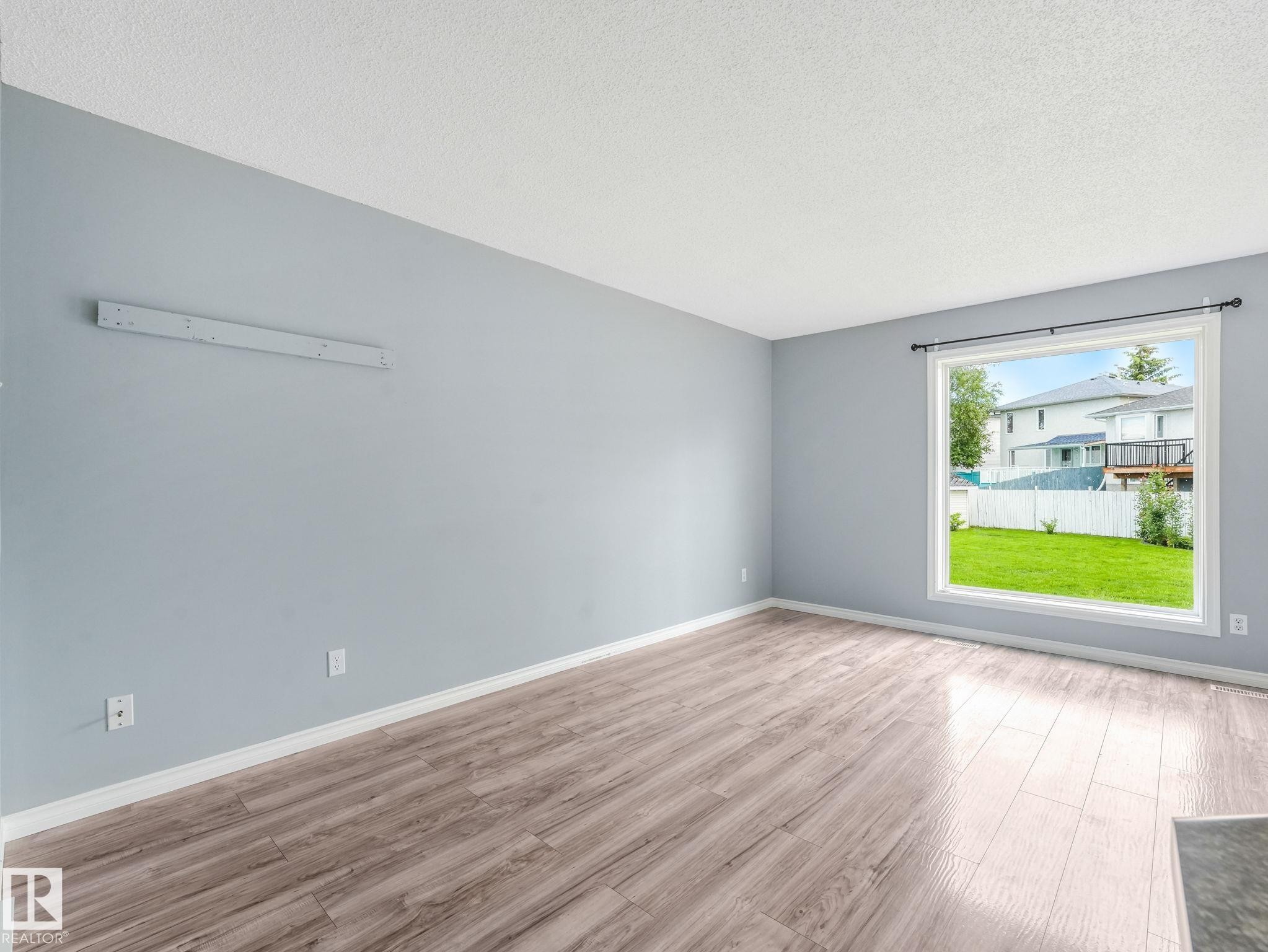 6828 159A Avenue, Edmonton, AB
