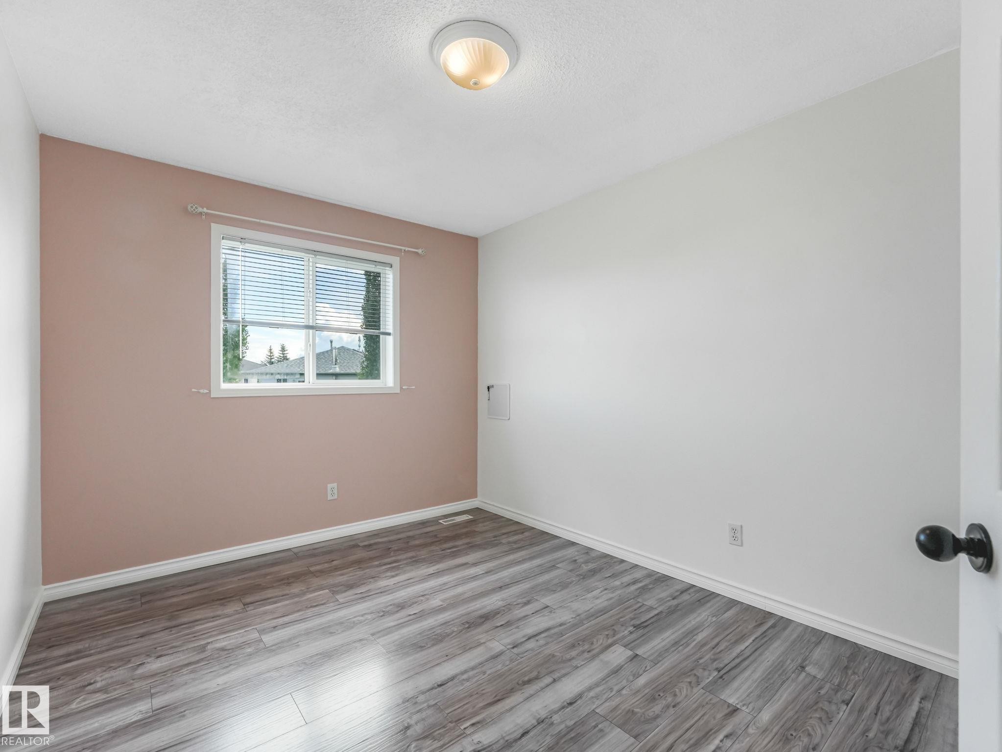6828 159A Avenue, Edmonton, AB