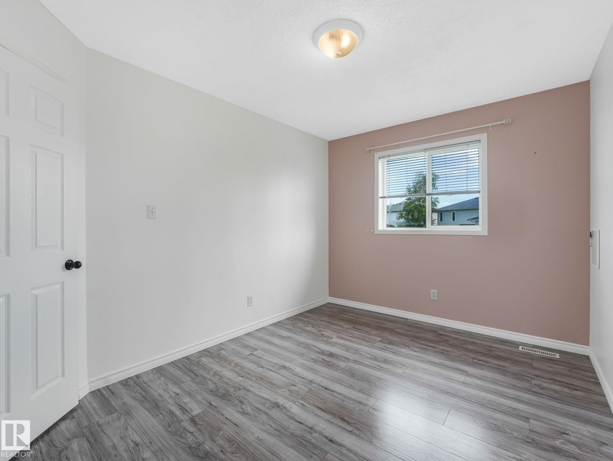 6828 159A Avenue, Edmonton, AB