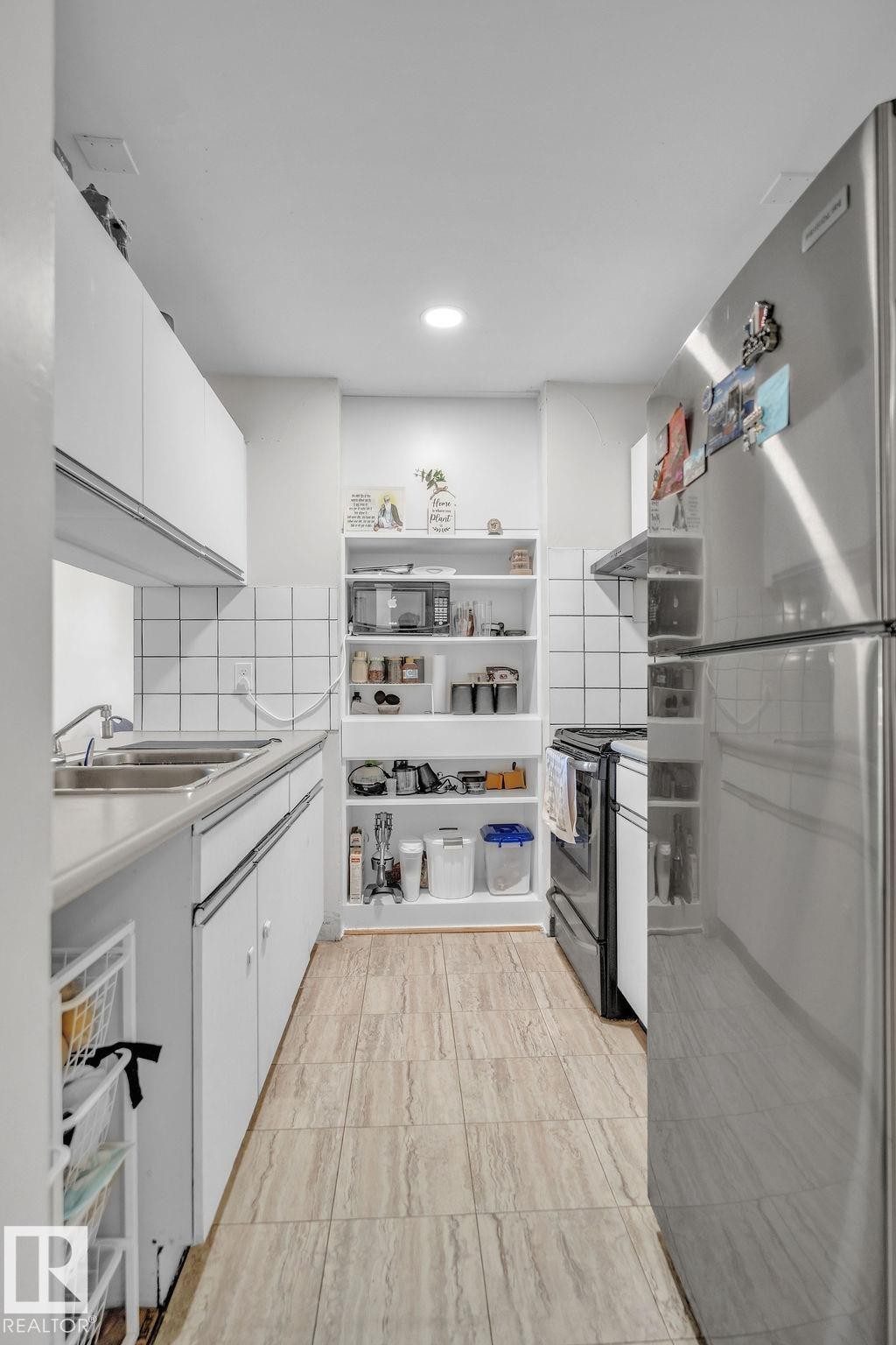 113 2508 50 Street, Edmonton, AB