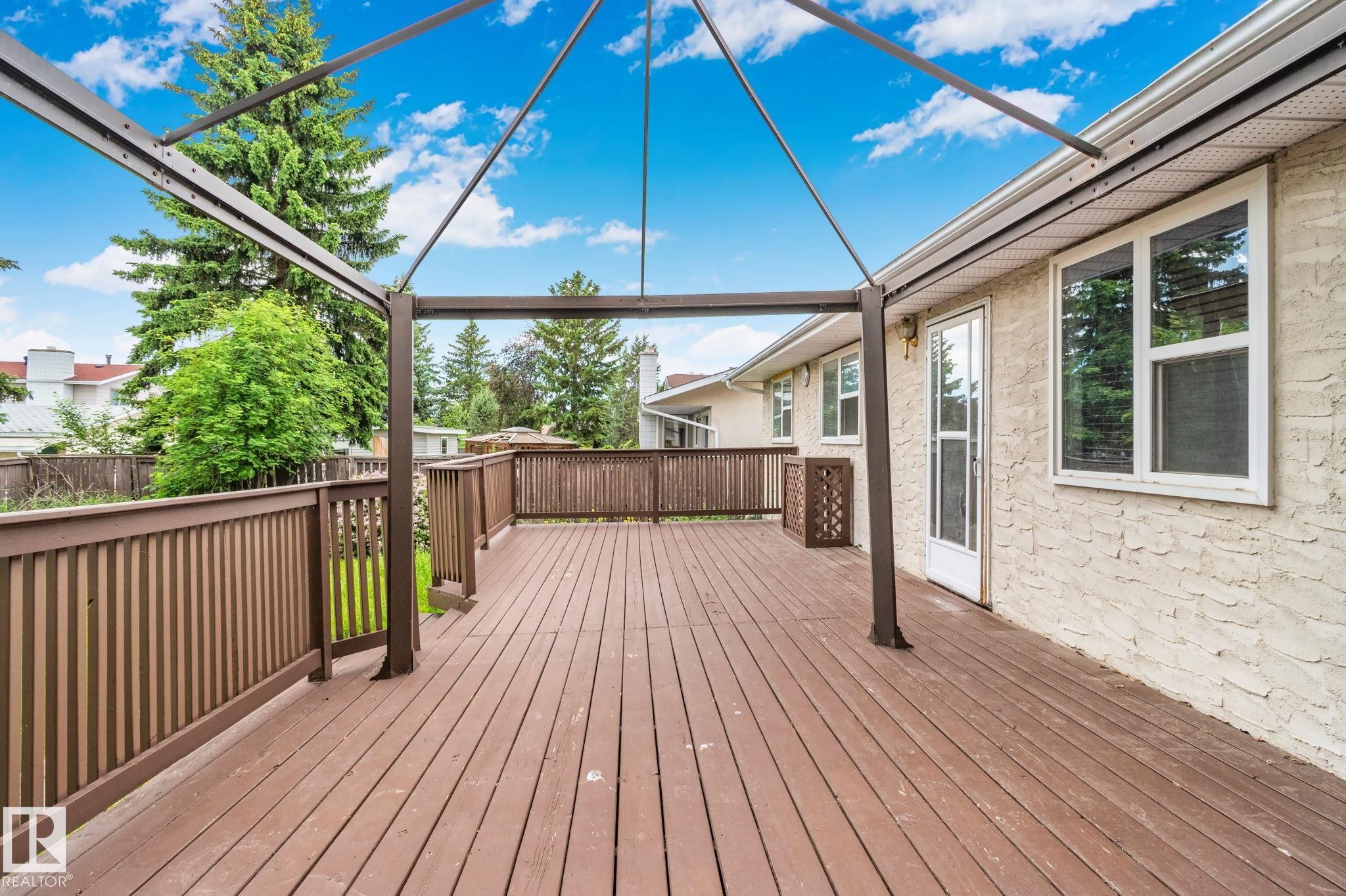 18605 86A Avenue, Edmonton, AB