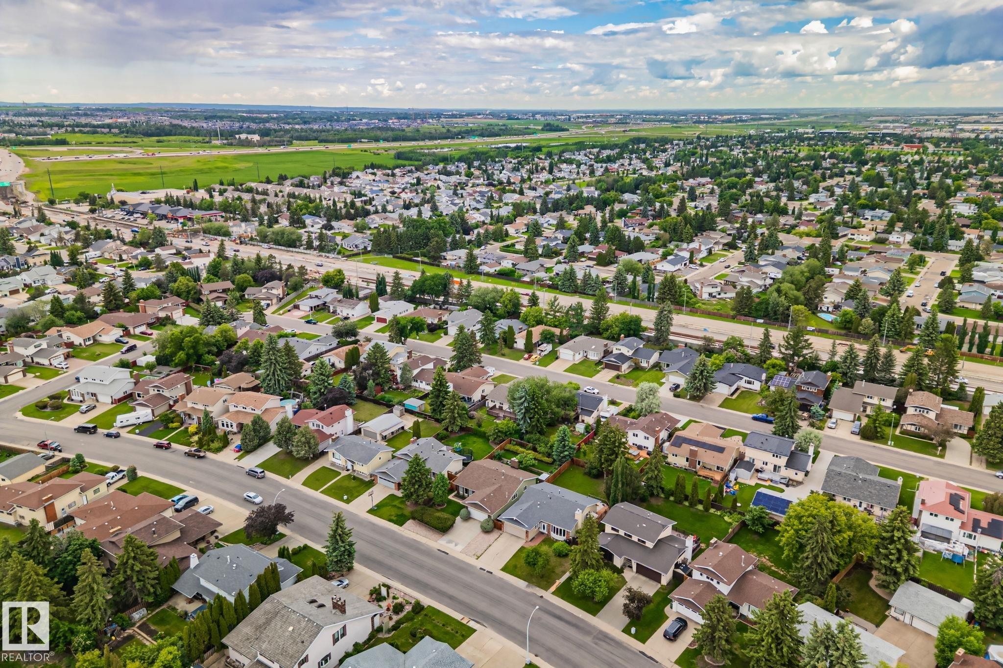 18605 86A Avenue, Edmonton, AB
