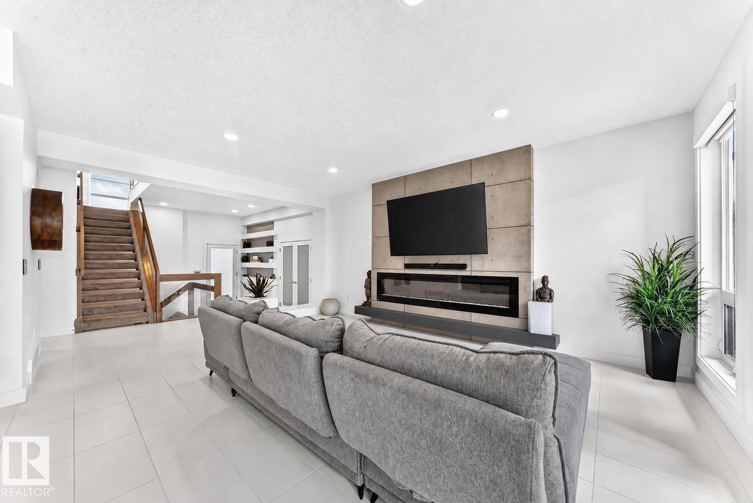 793 Windermere Wynd, Edmonton, AB