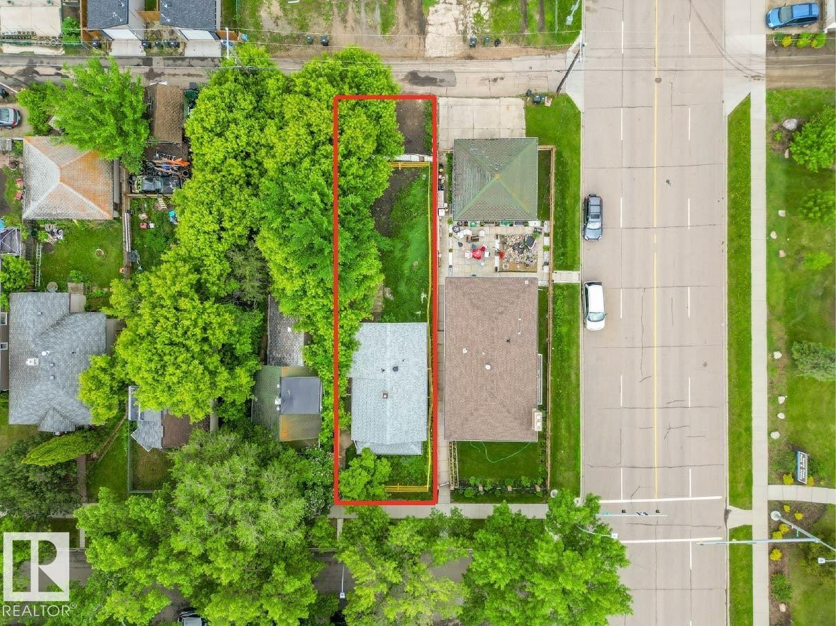 11944 68 Street Nw, Edmonton, AB - Outdoor