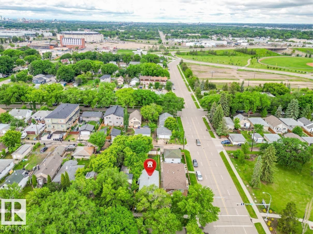 11944 68 Street Nw, Edmonton, AB - Outdoor With View