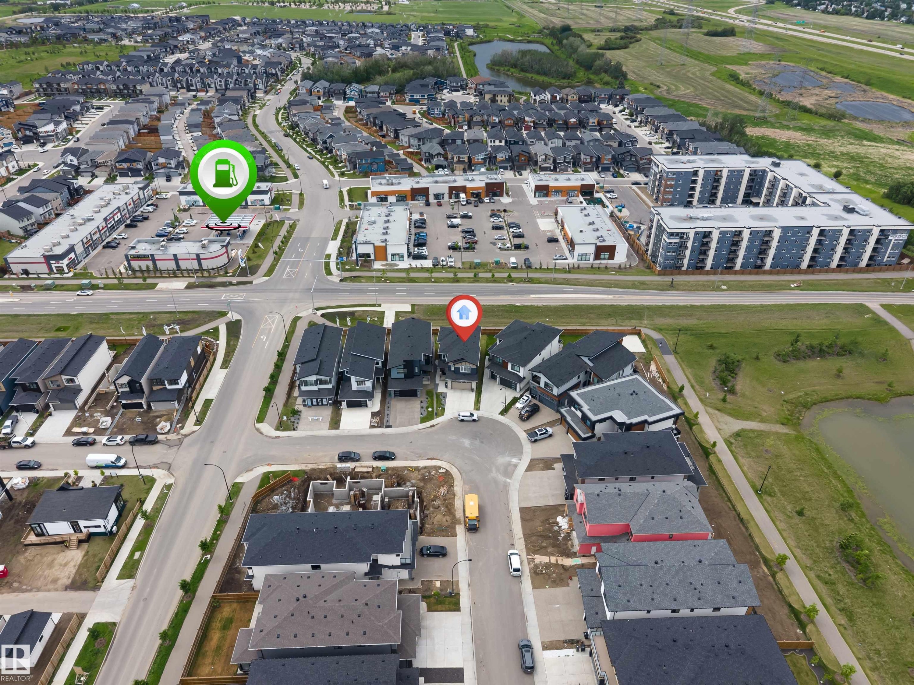 Image quality insufficient for description - 208 33 Street, Edmonton, AB