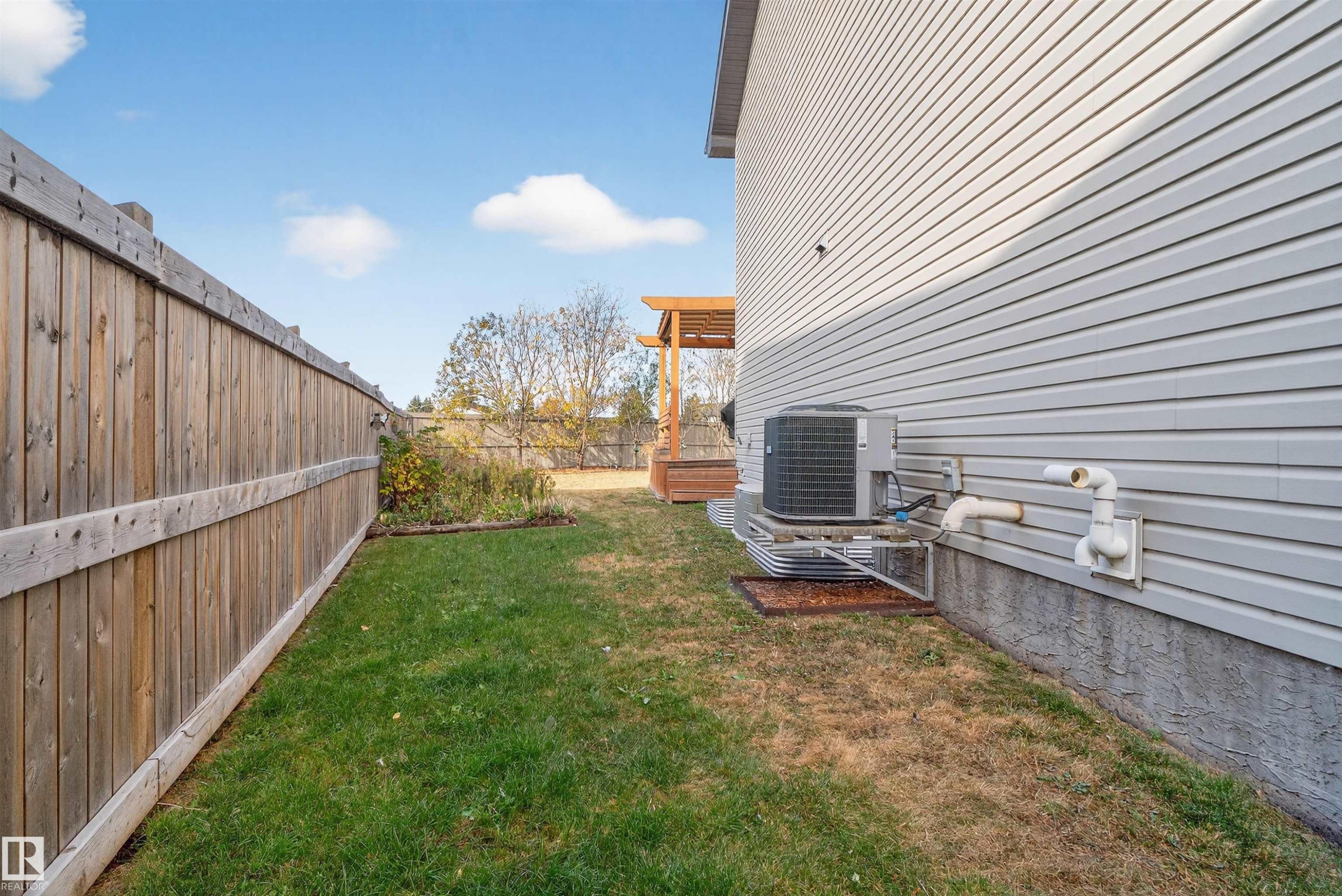 1772 33B Street Nw, Edmonton, AB - Outdoor With Exterior