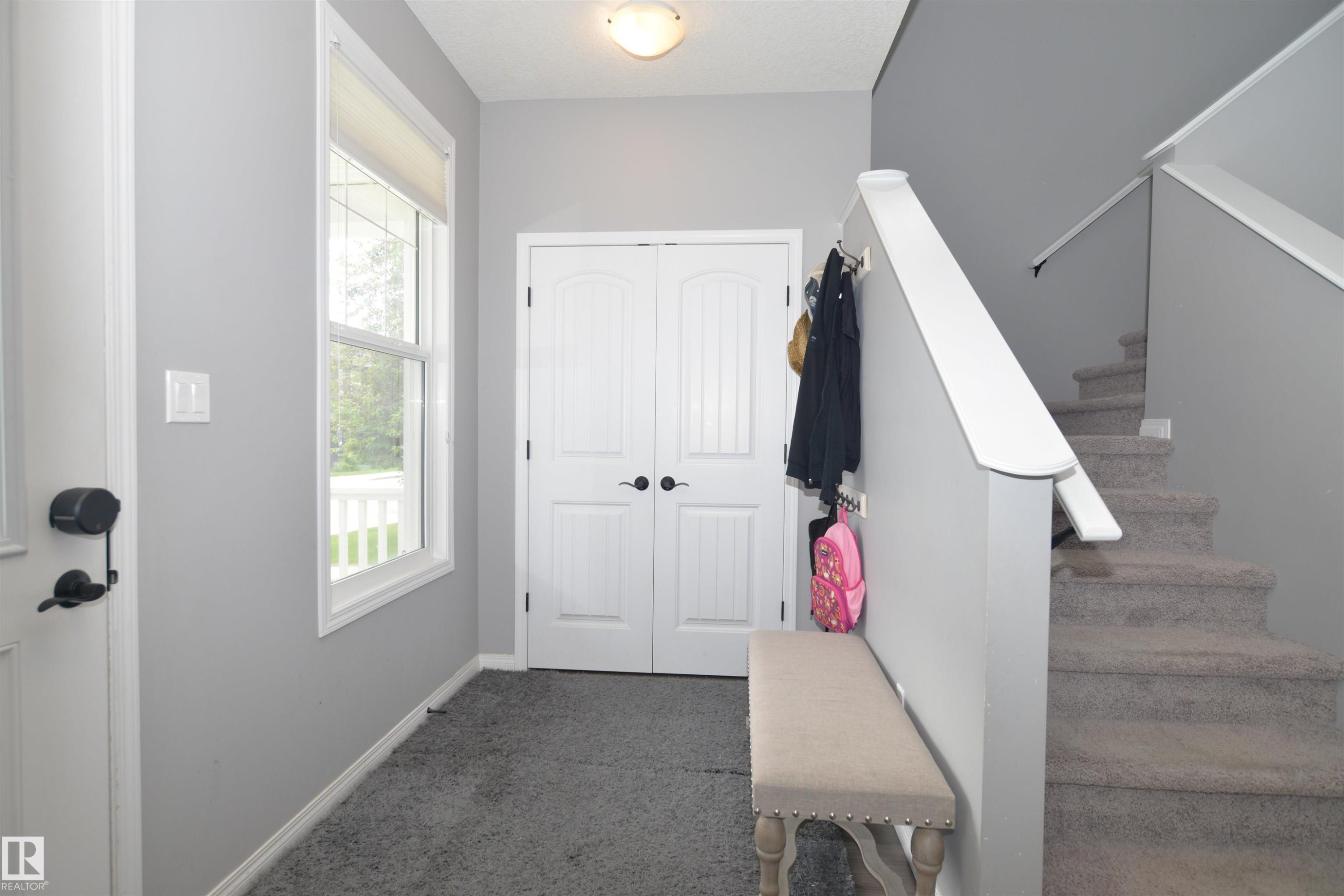 17544 58 Street, Edmonton, AB