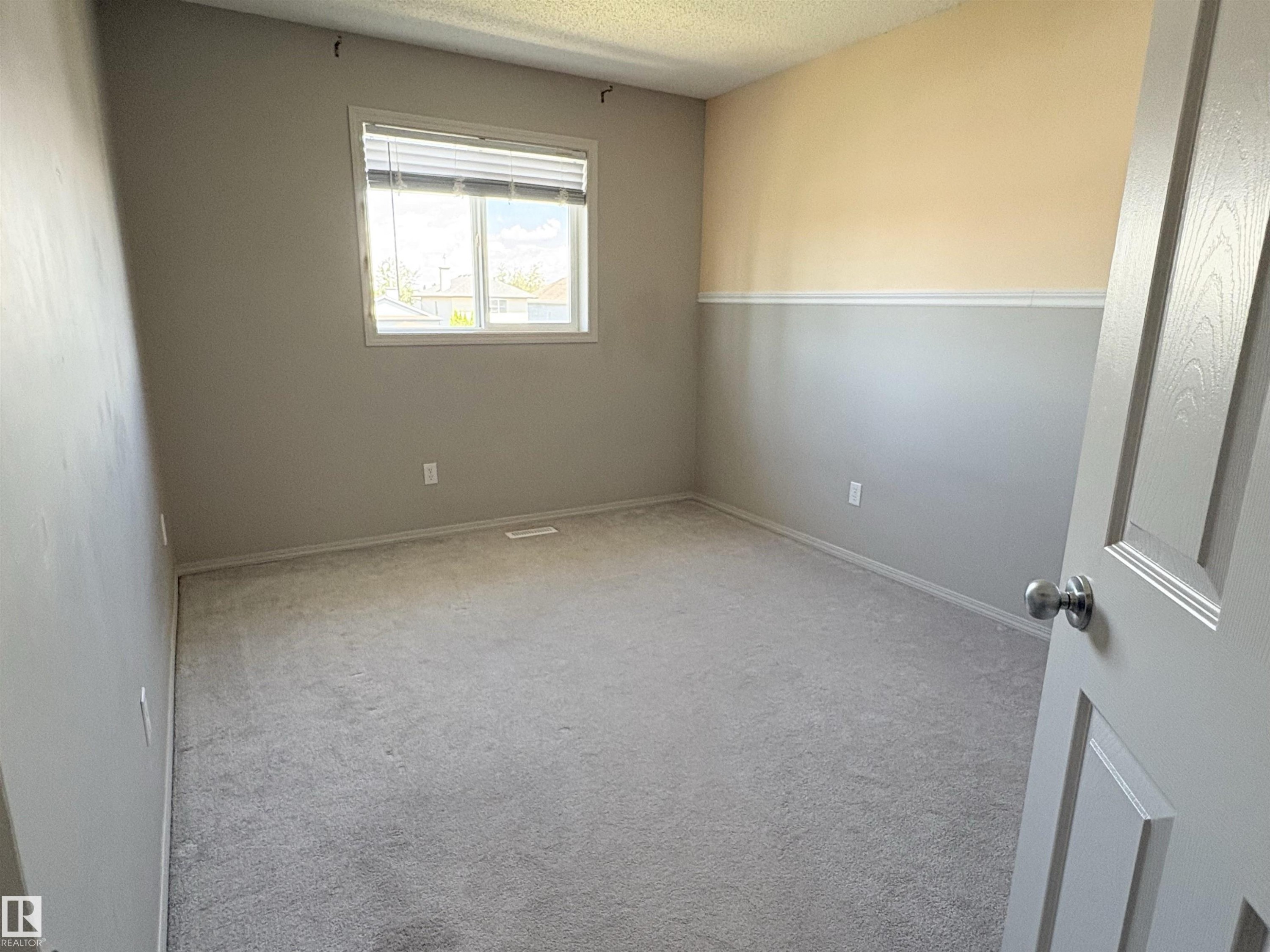 21354 87A Avenue, Edmonton, AB