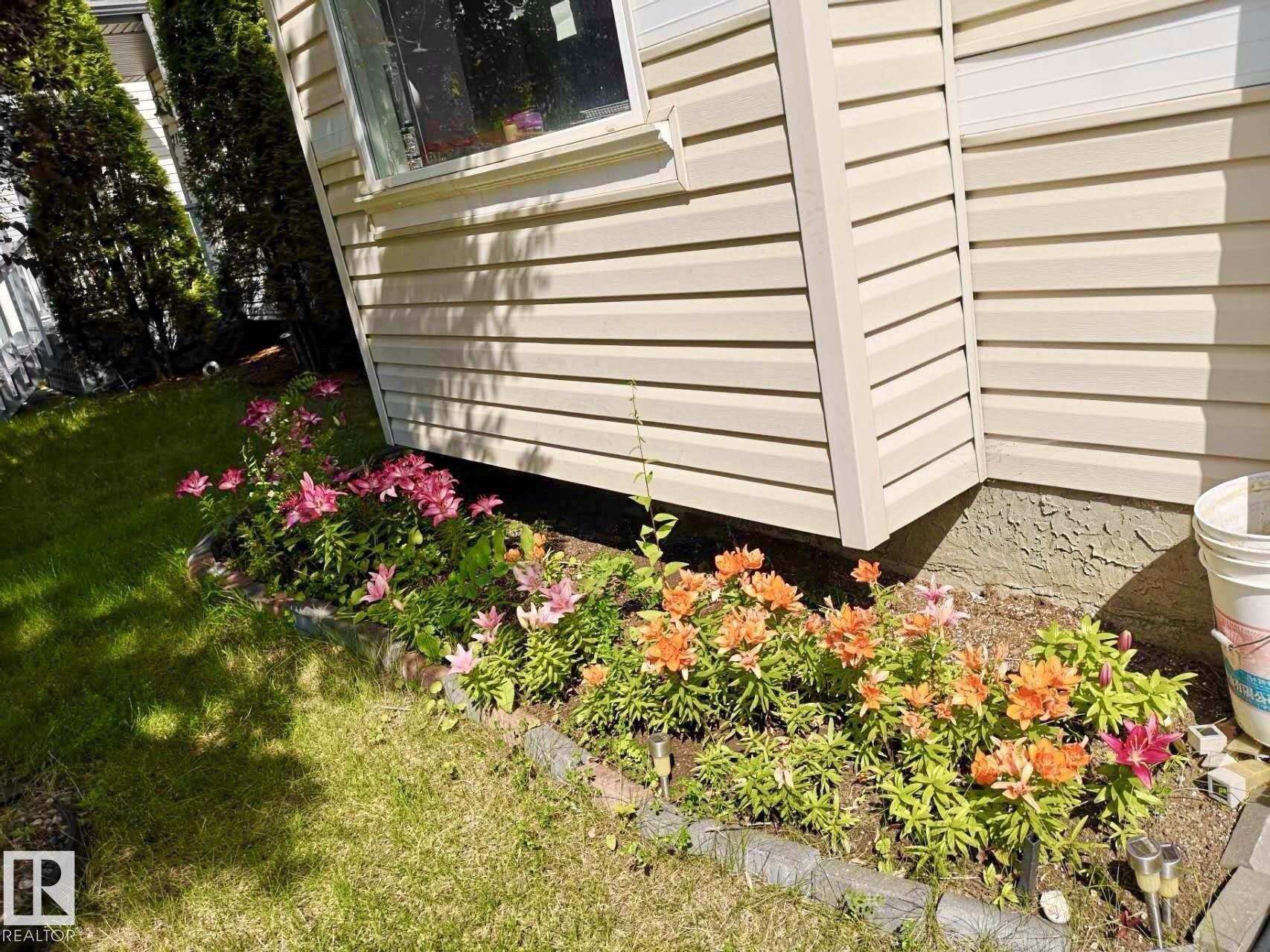 21354 87A Avenue, Edmonton, AB