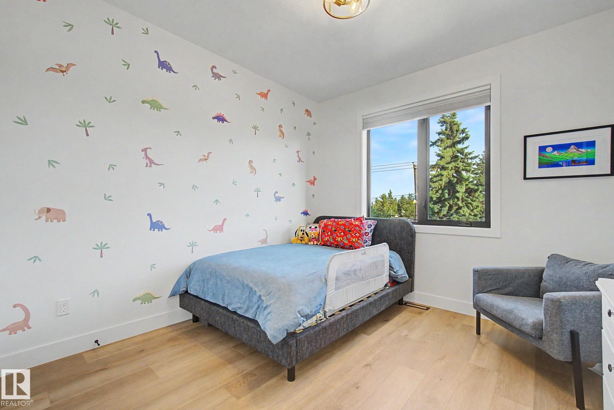 14711 88 Avenue Nw, Edmonton, AB - Indoor Photo Showing Bedroom