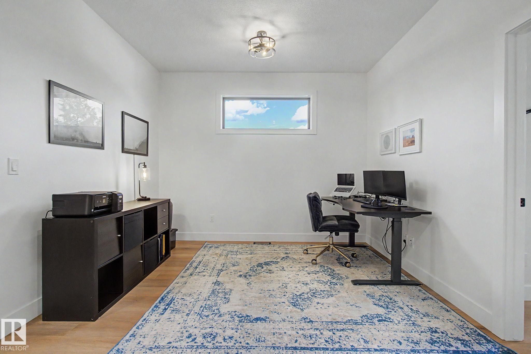 14711 88 Avenue Nw, Edmonton, AB - Indoor Photo Showing Office