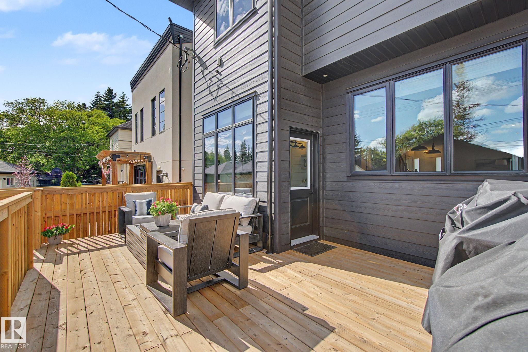 14711 88 Avenue Nw, Edmonton, AB - Outdoor With Deck Patio Veranda With Exterior