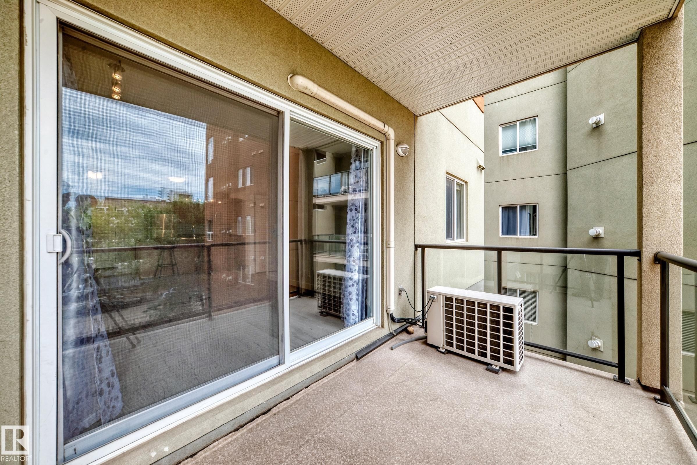 319 10235 112 Street, Edmonton, AB