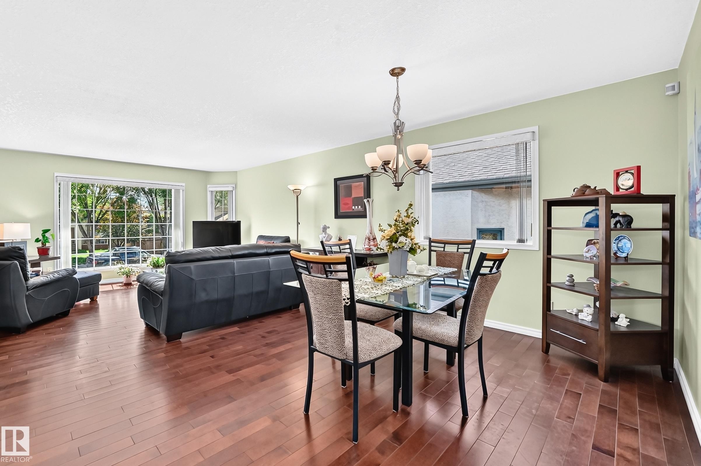 963 Burrows Crescent, Edmonton, AB