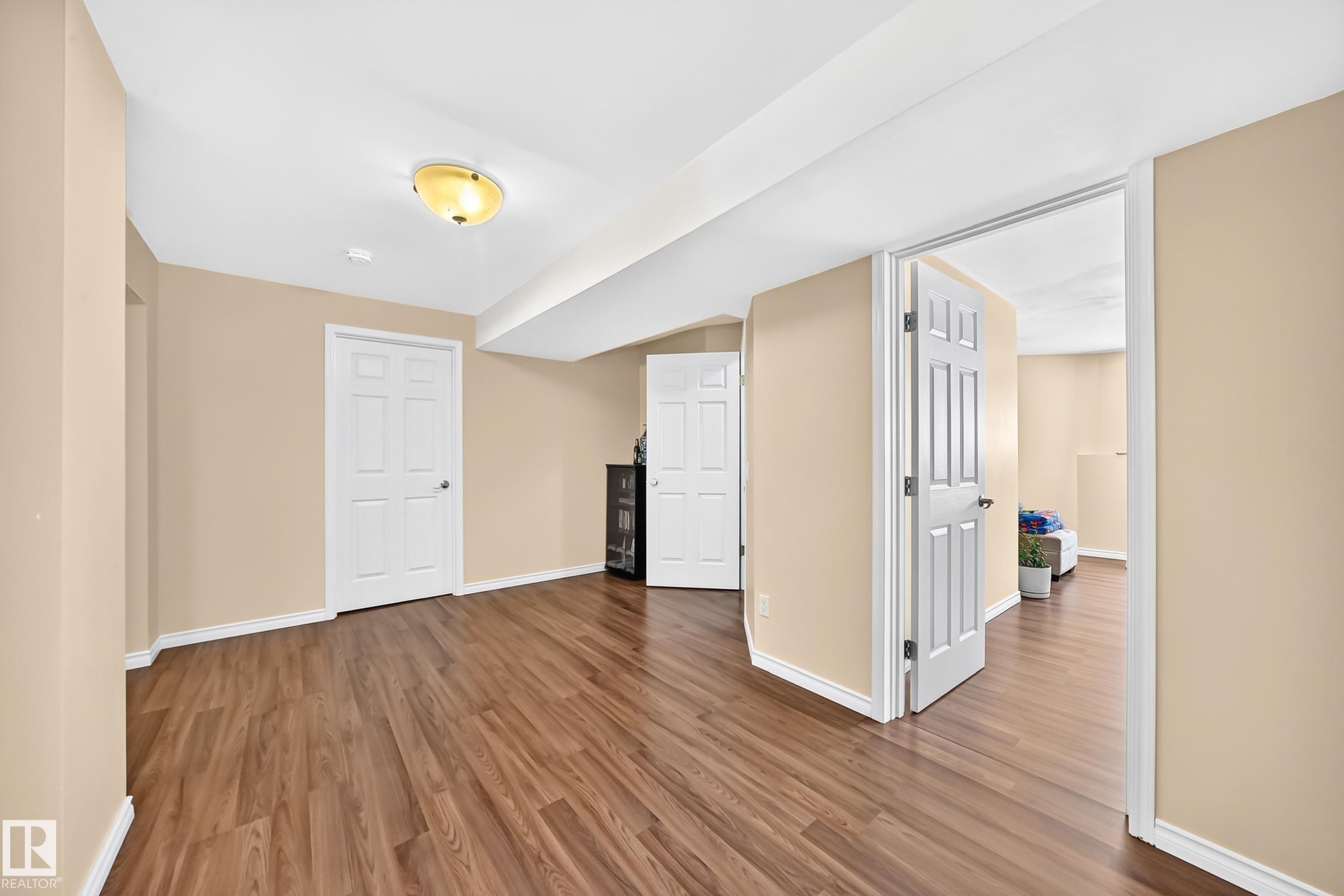 963 Burrows Crescent, Edmonton, AB