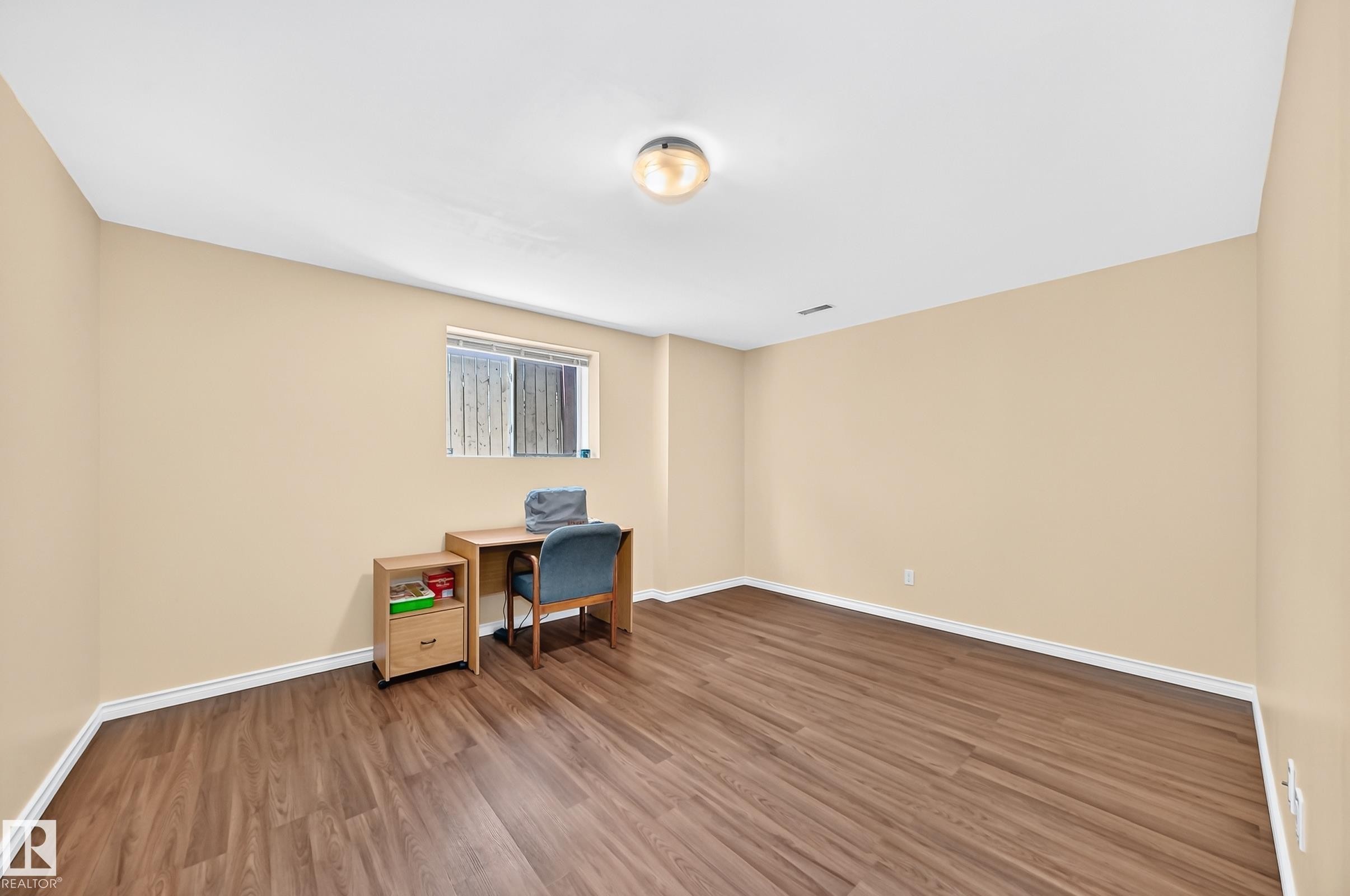 963 Burrows Crescent, Edmonton, AB