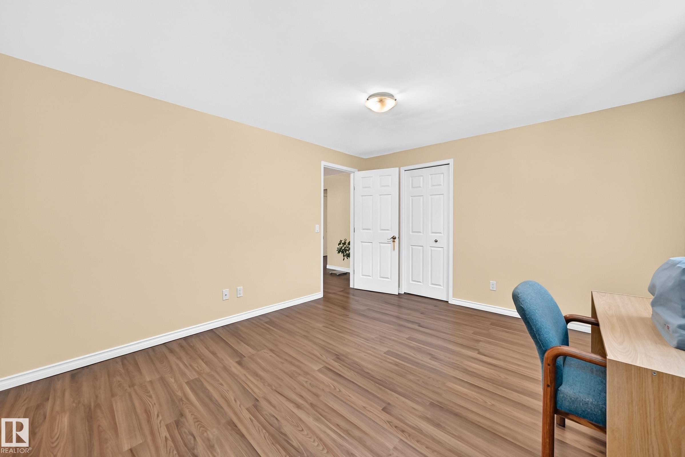 963 Burrows Crescent, Edmonton, AB