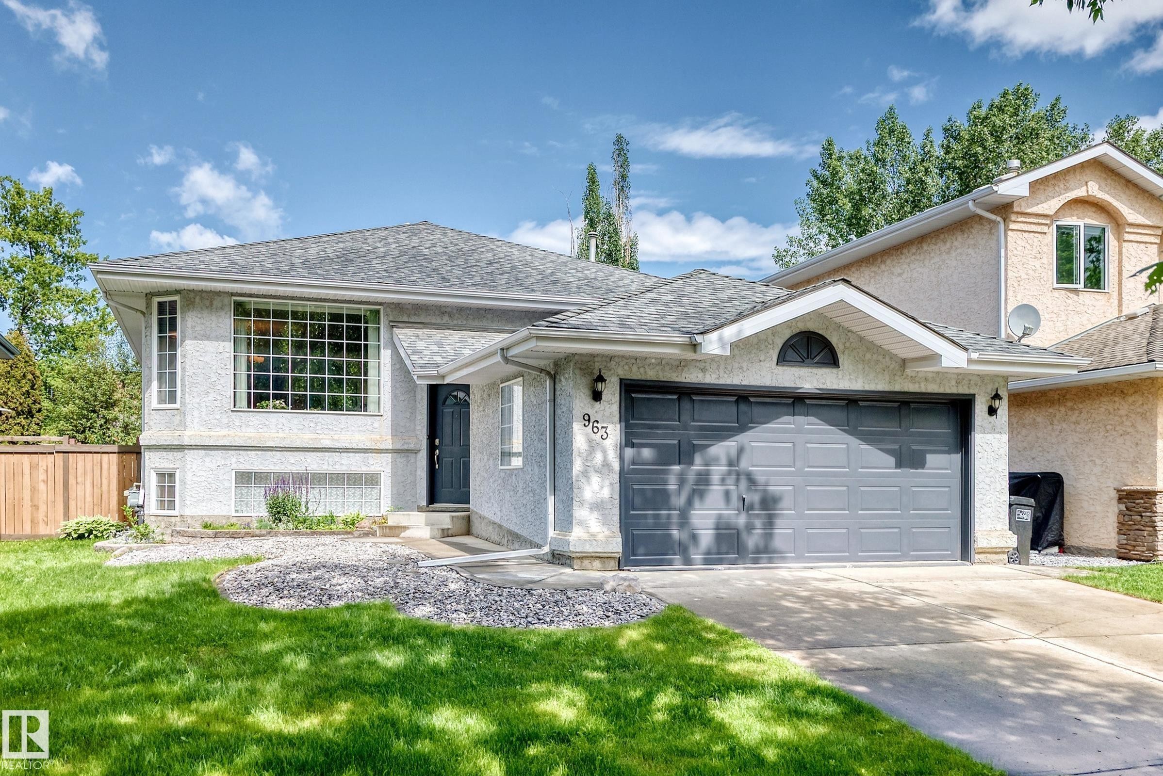 963 Burrows Crescent, Edmonton, AB