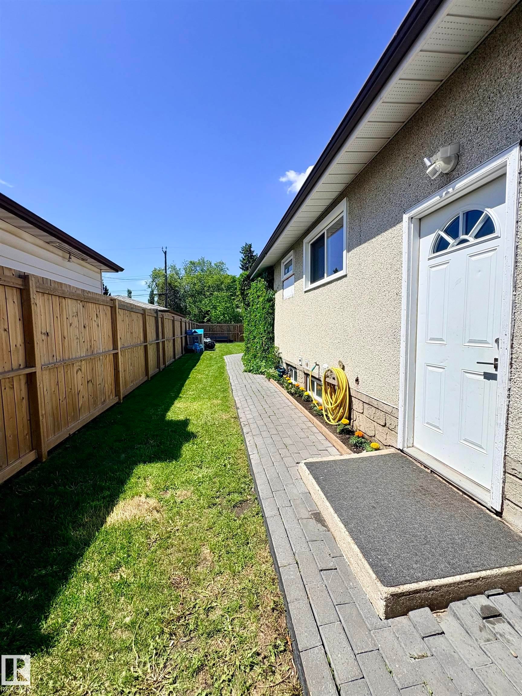 13316 106 Street, Edmonton, AB