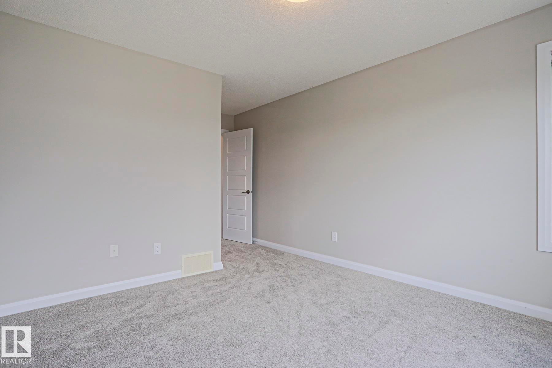 33 3710 Allan Drive, Edmonton, AB