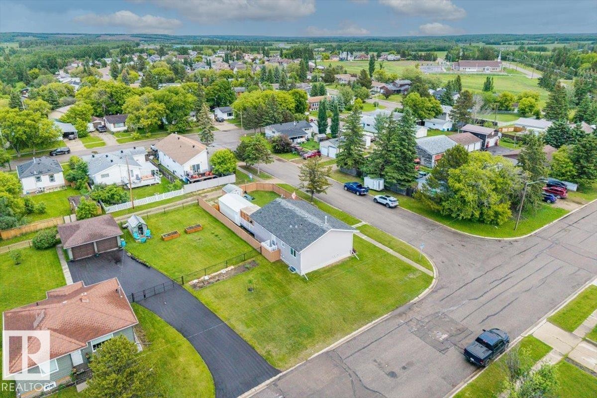 4708 47A Avenue, Onoway, AB