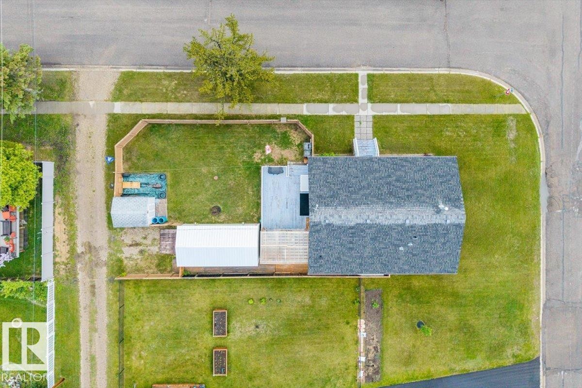 4708 47A Avenue, Onoway, AB