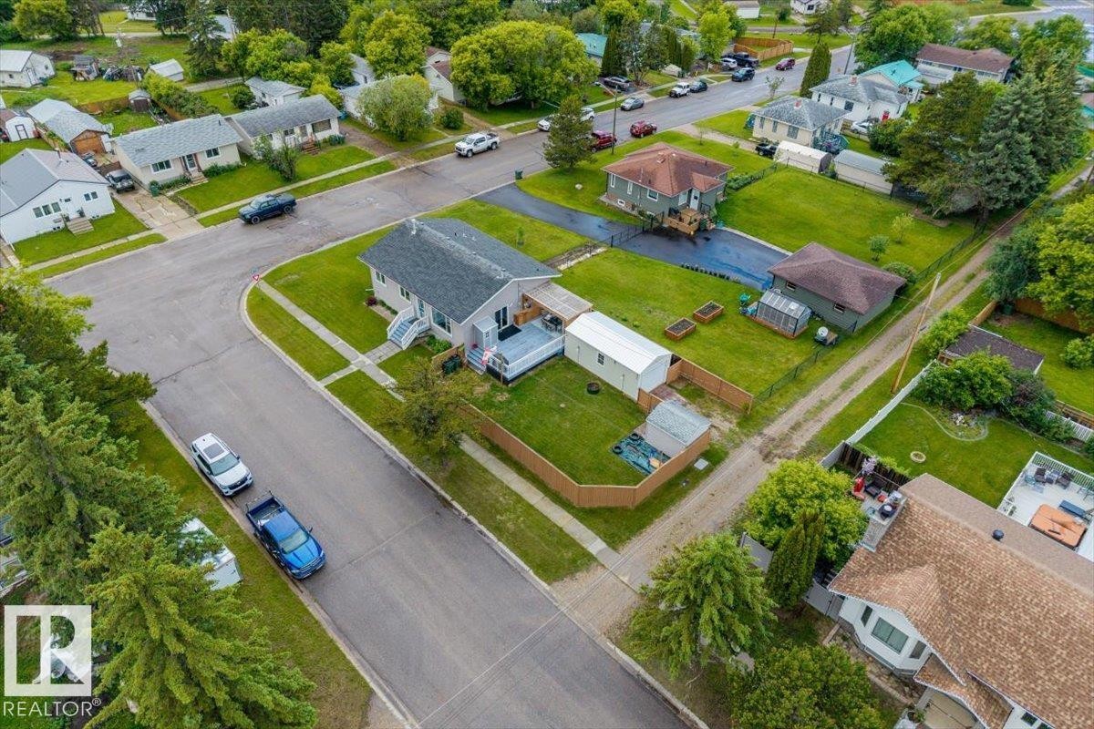 4708 47A Avenue, Onoway, AB