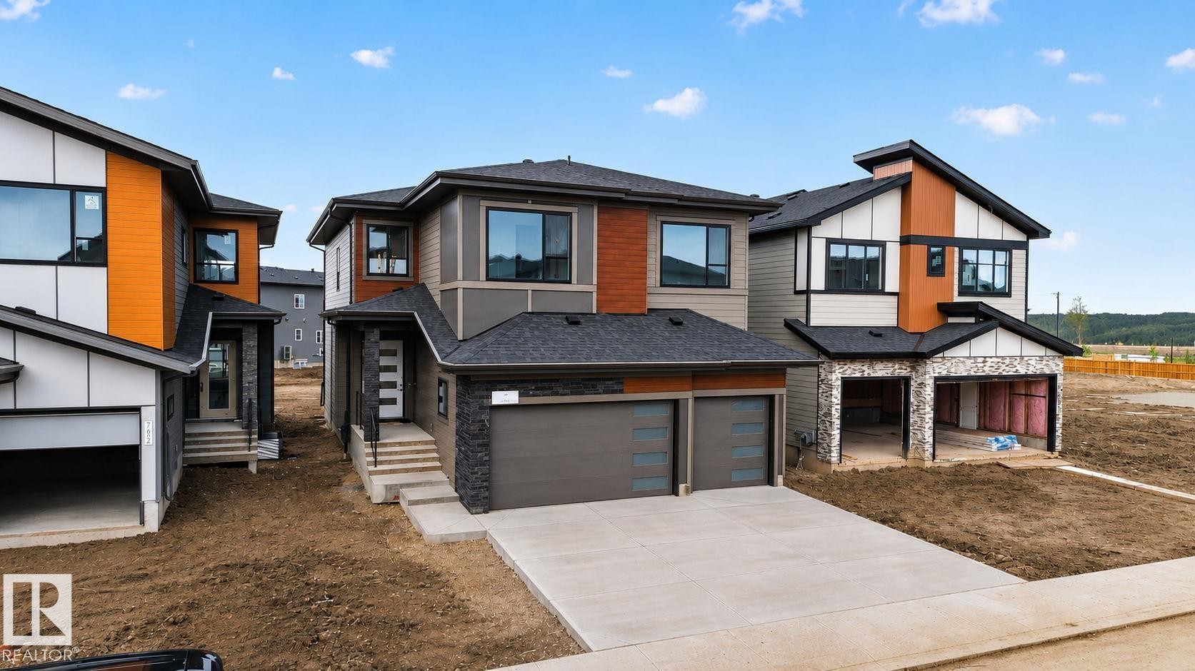 7664 Kimiwan Crescent Sw, Edmonton, AB