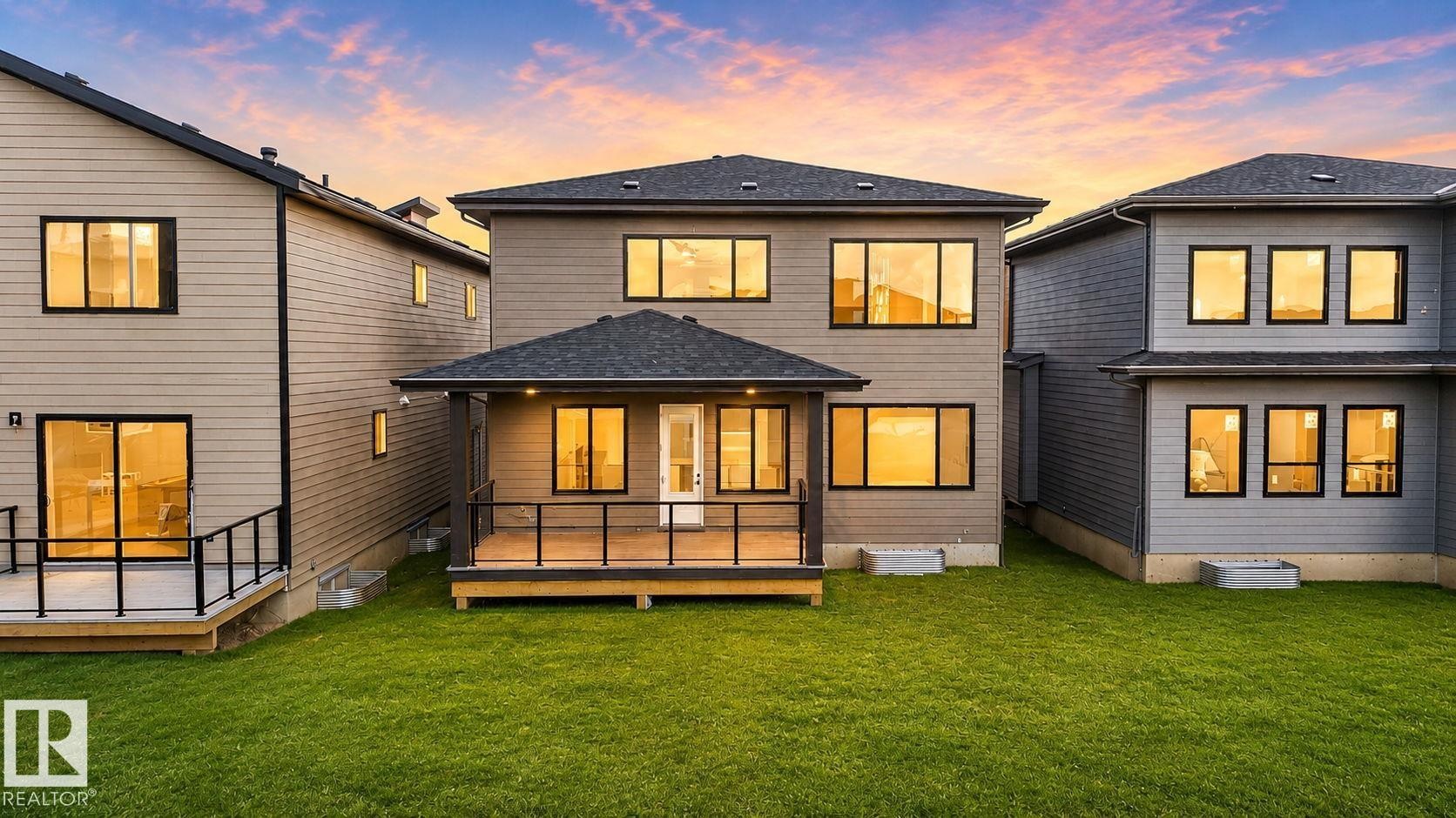 7664 Kimiwan Crescent Sw, Edmonton, AB