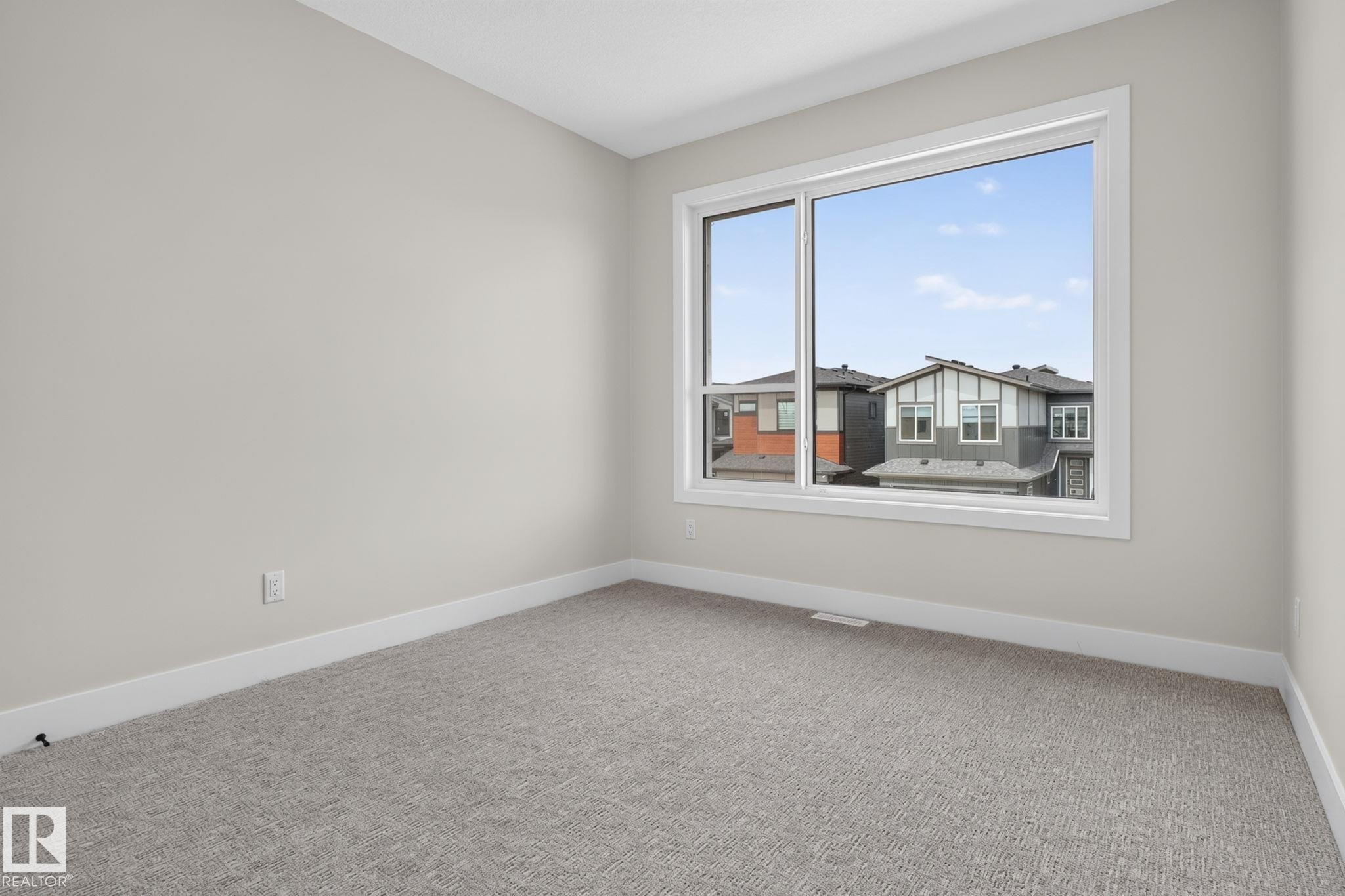 7664 Kimiwan Crescent Sw, Edmonton, AB