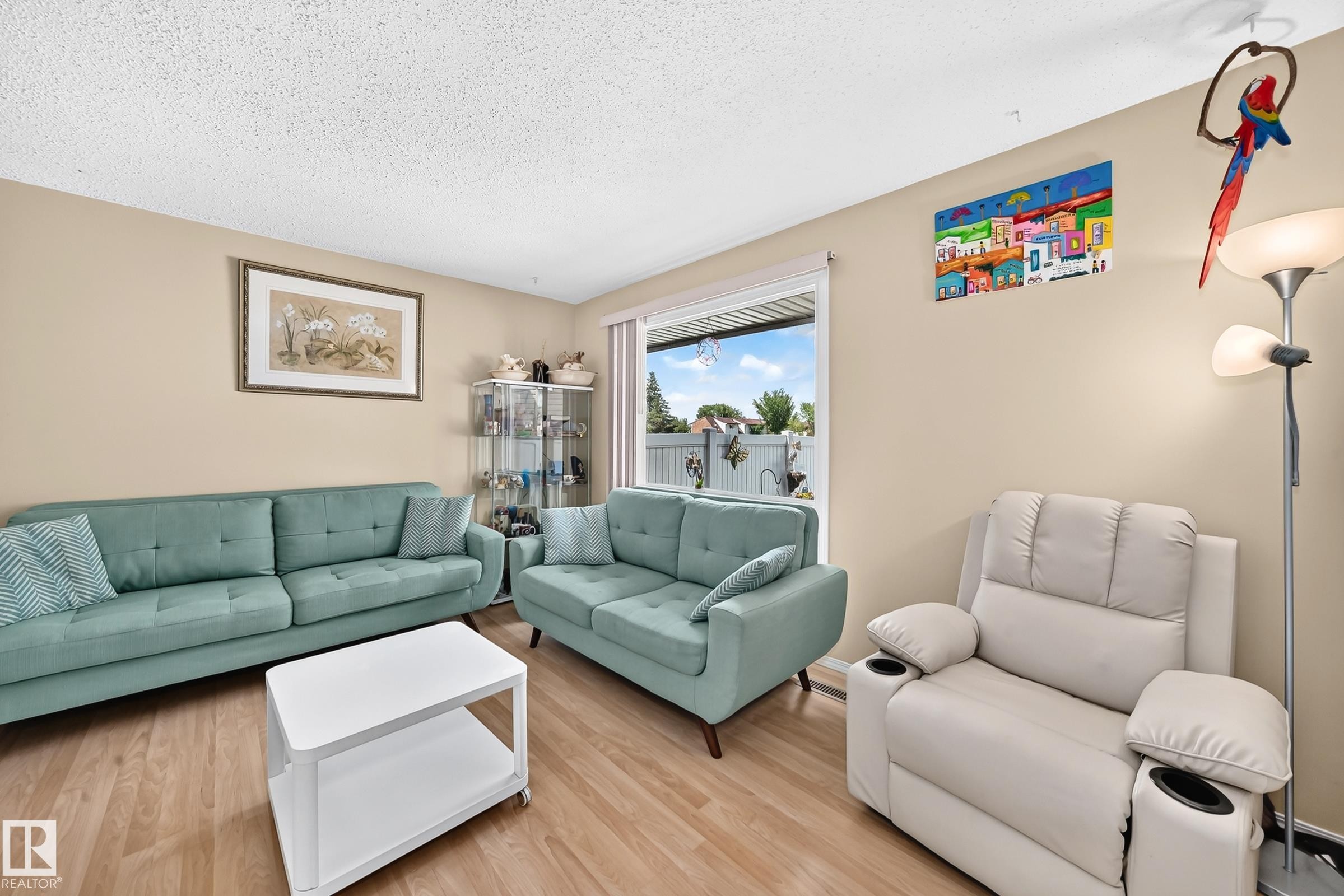 13317 47 Street, Edmonton, AB