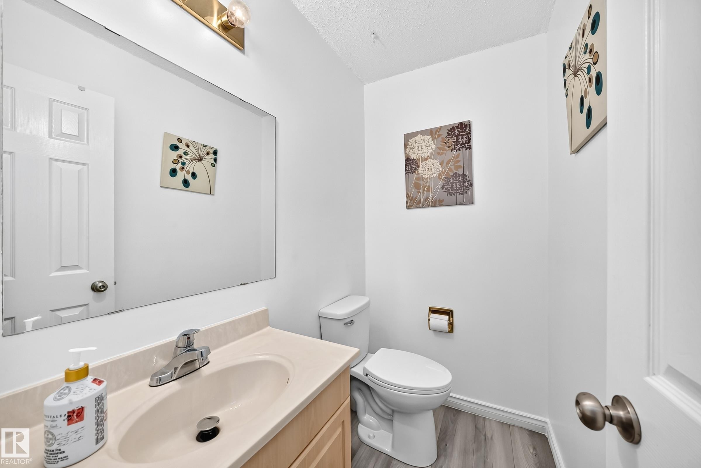 13317 47 Street, Edmonton, AB