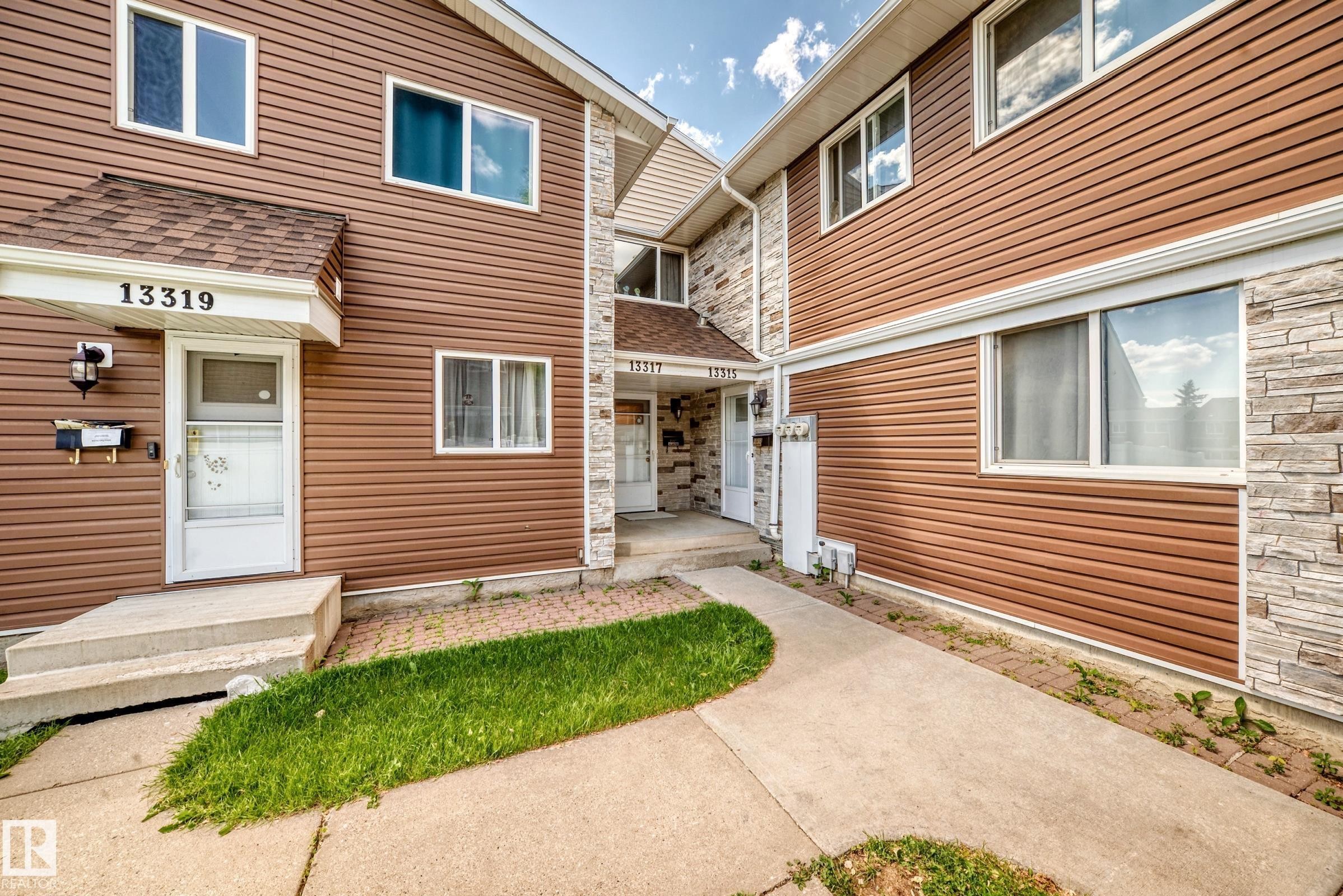 13317 47 Street, Edmonton, AB