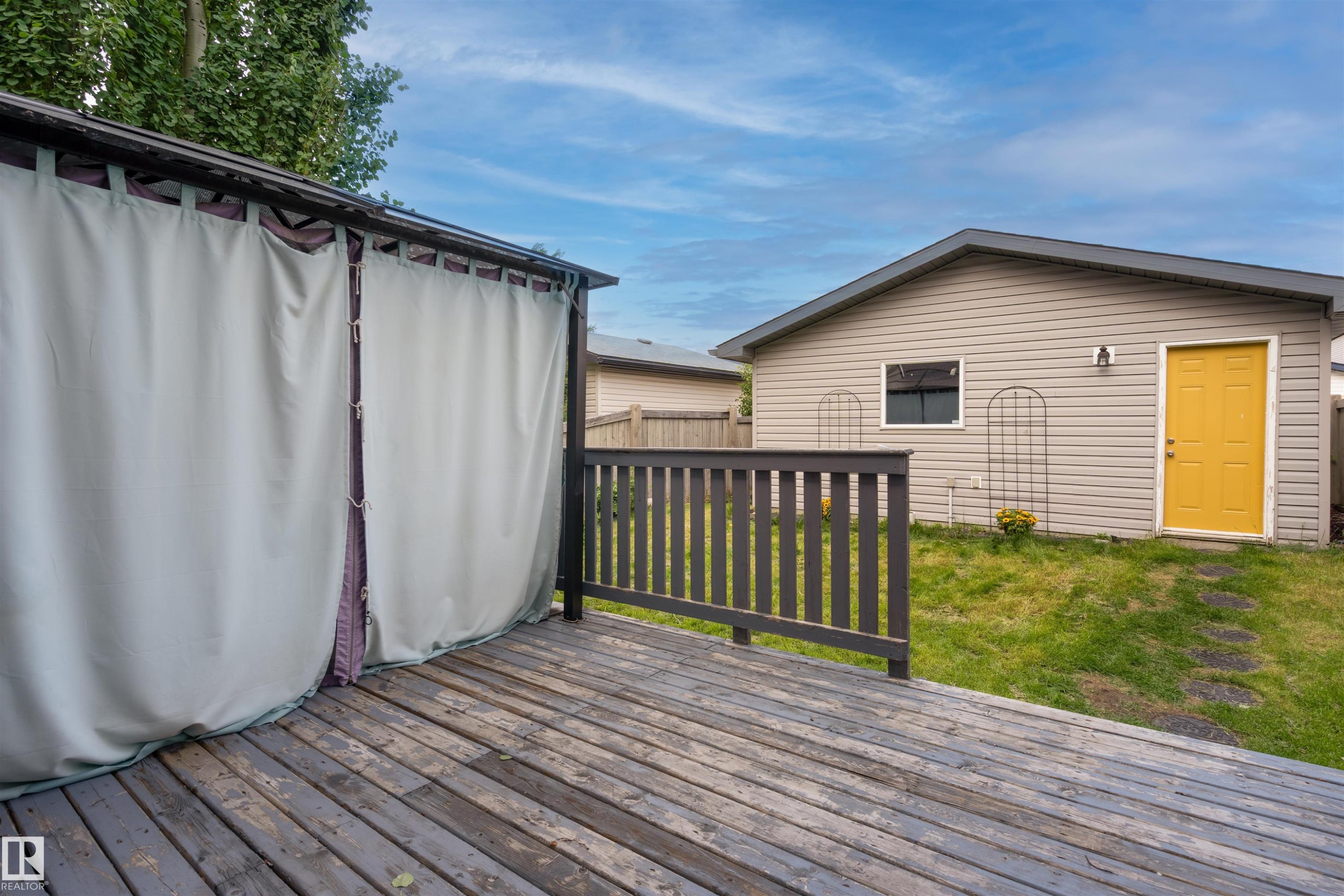165 62 Street Sw, Edmonton, AB - Outdoor With Exterior