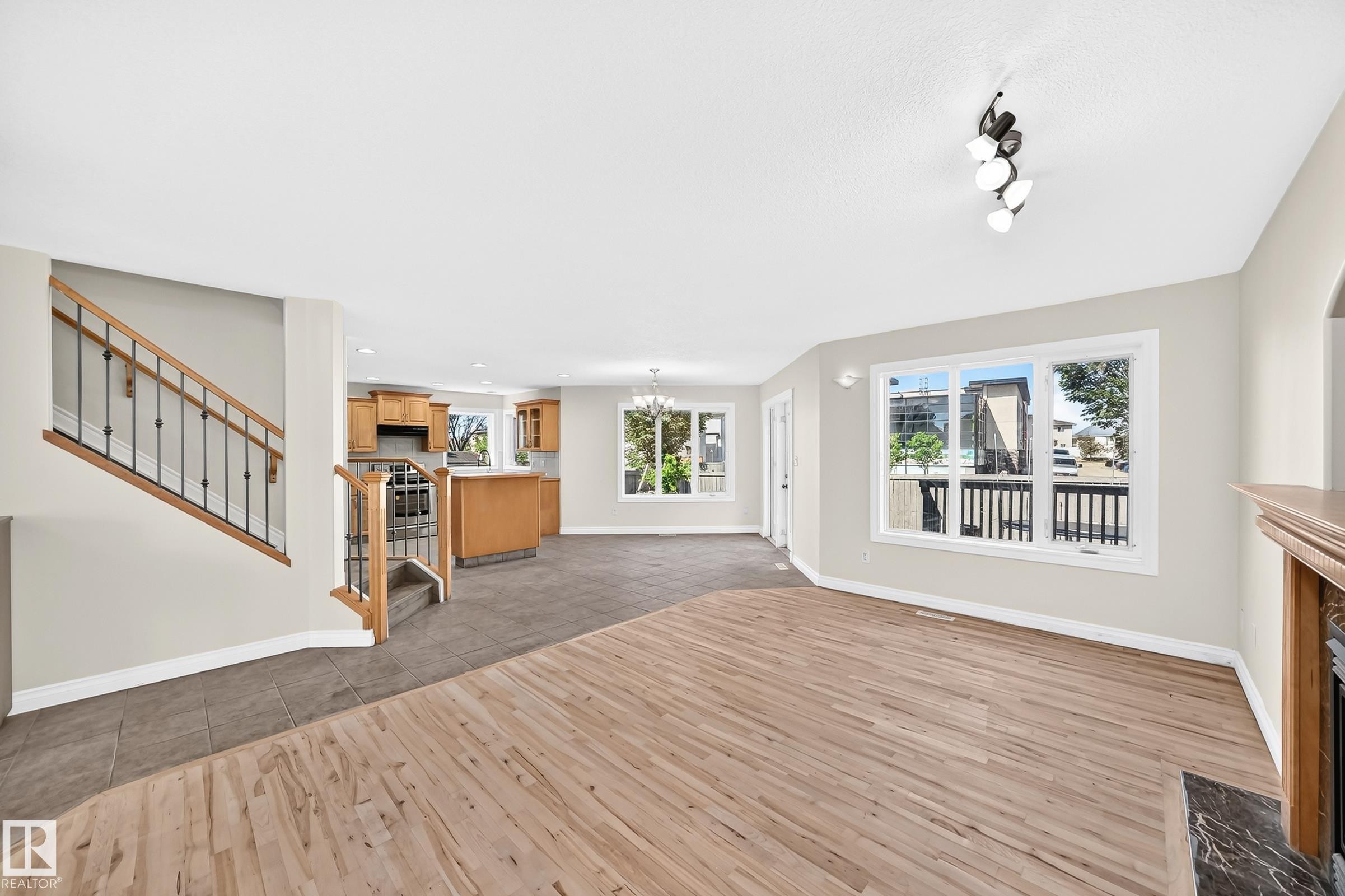 16616 70 Street Nw, Edmonton, AB