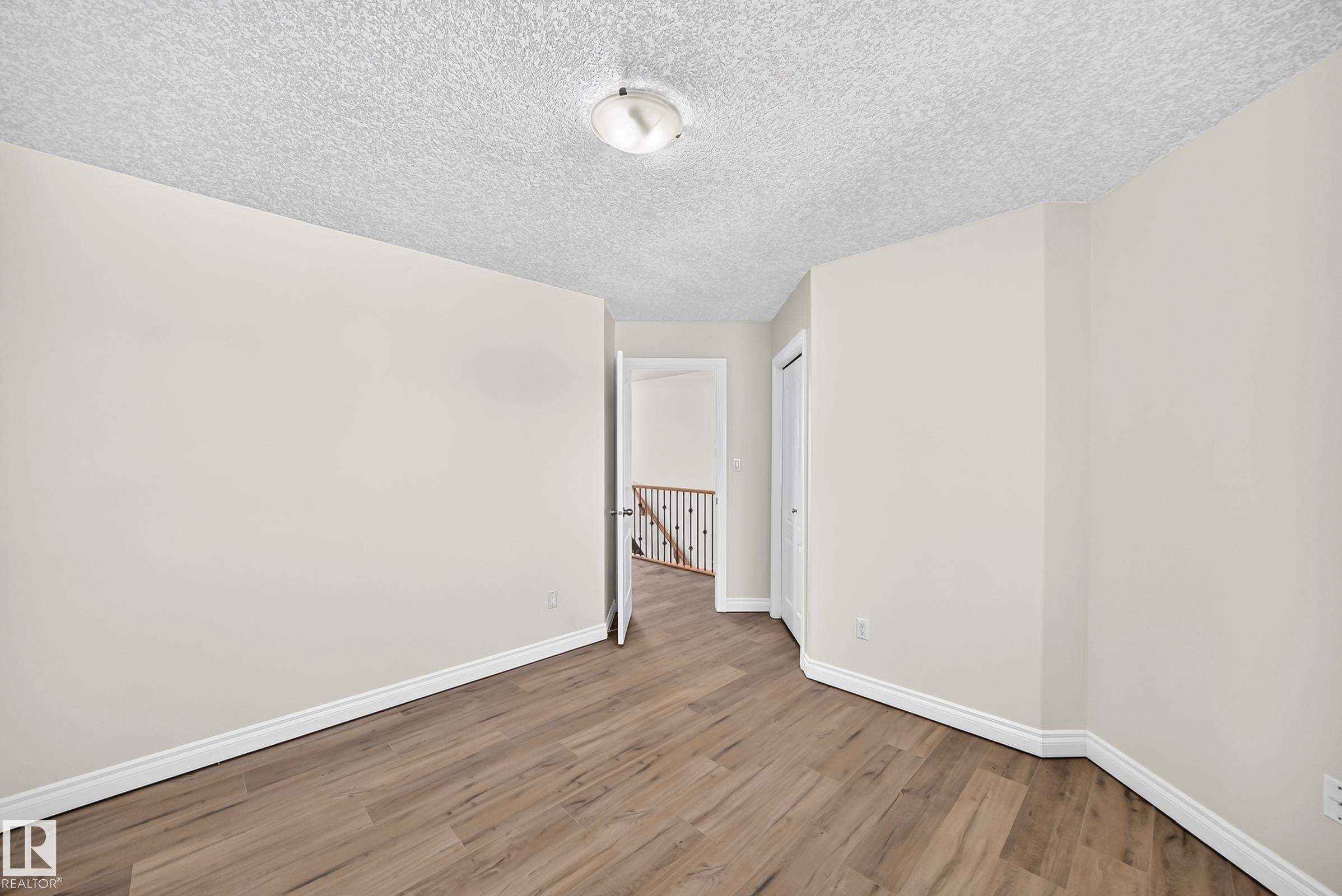 16616 70 Street Nw, Edmonton, AB