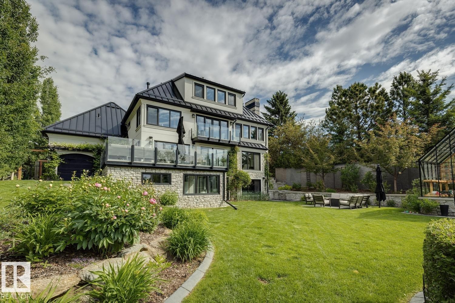 15309 Rio Terrace Drive Nw, Edmonton, AB - Outdoor