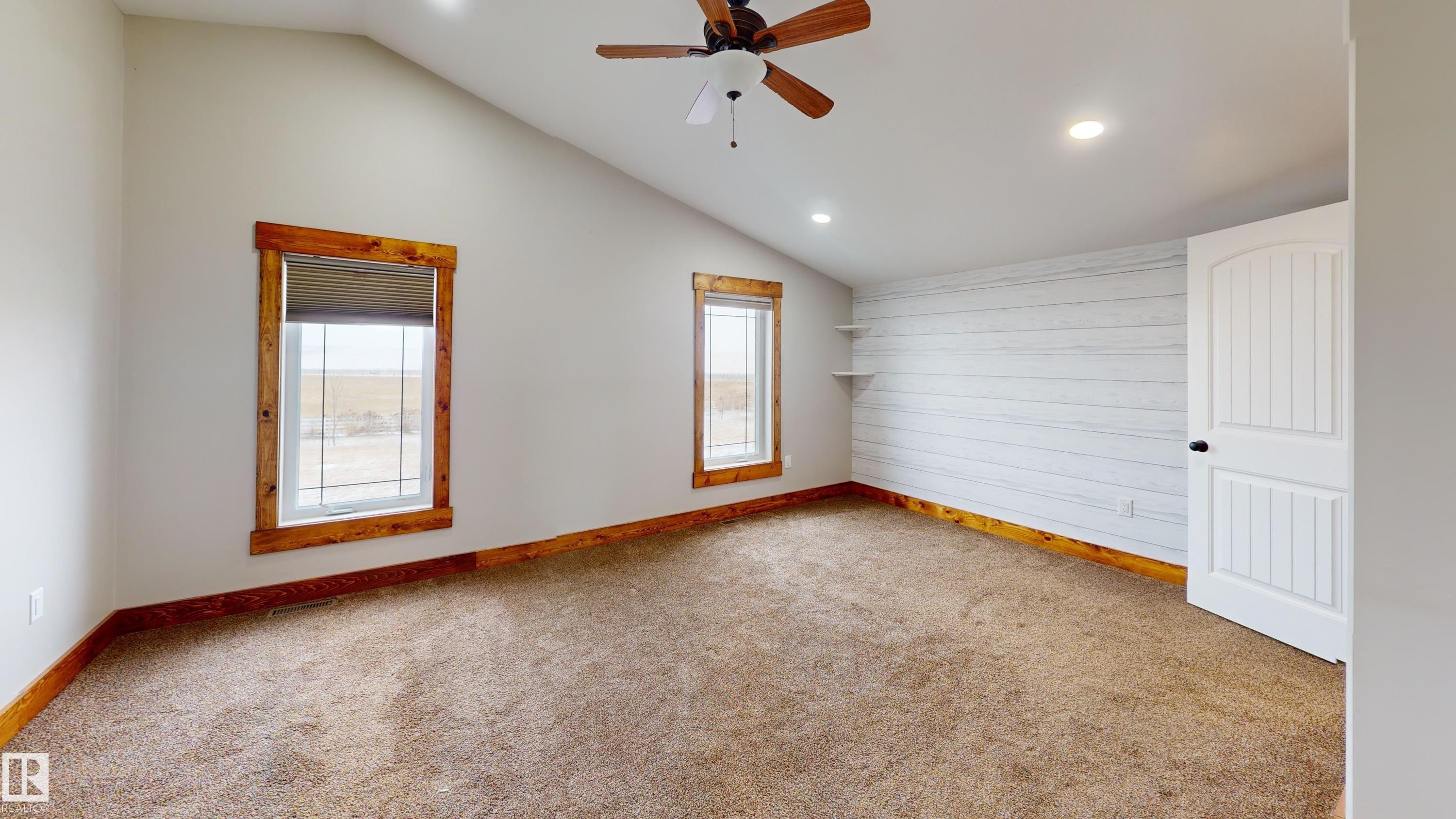 114039 Range Road 221, Rural Lethbridge County, AB