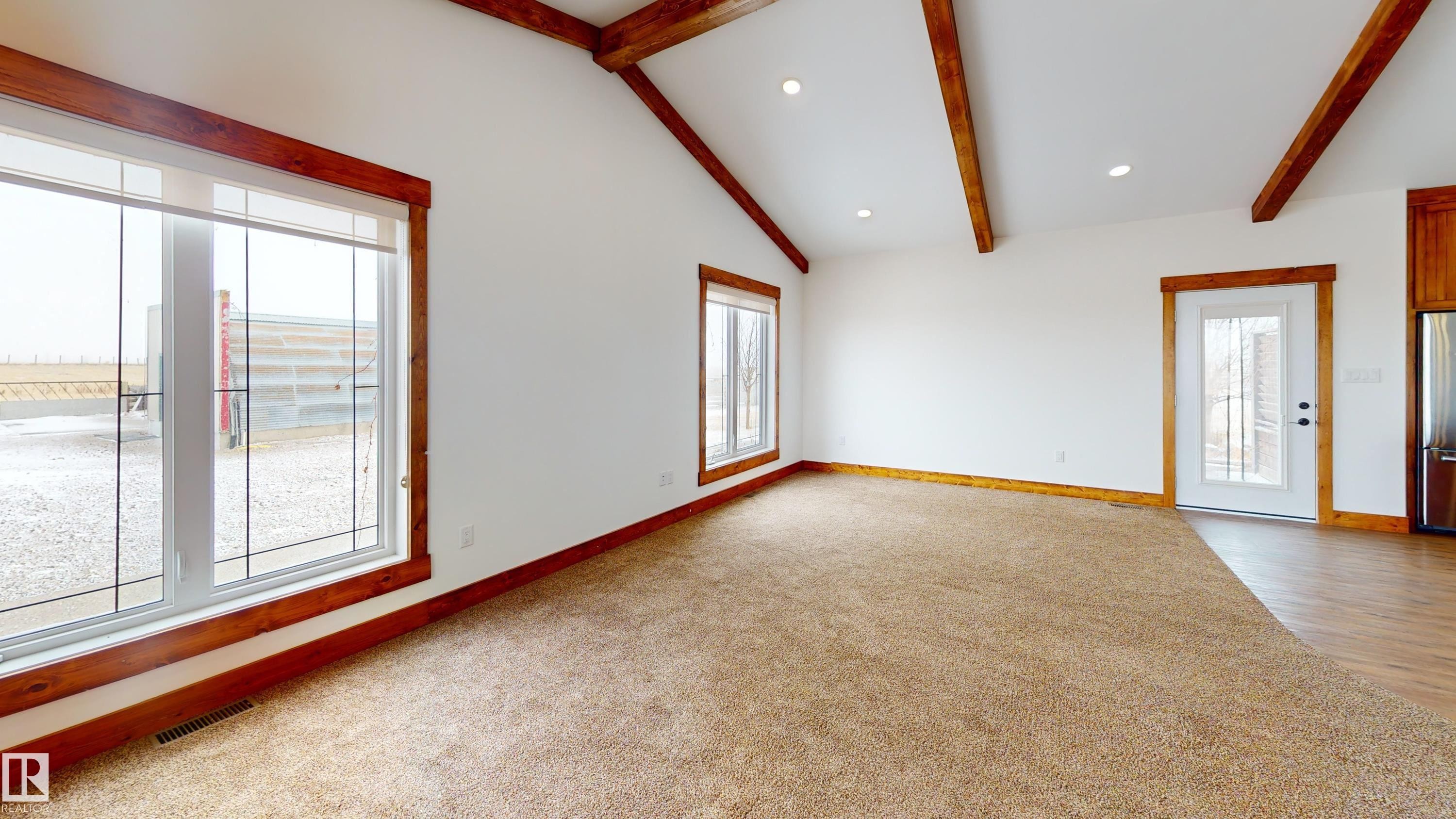114039 Range Road 221, Rural Lethbridge County, AB