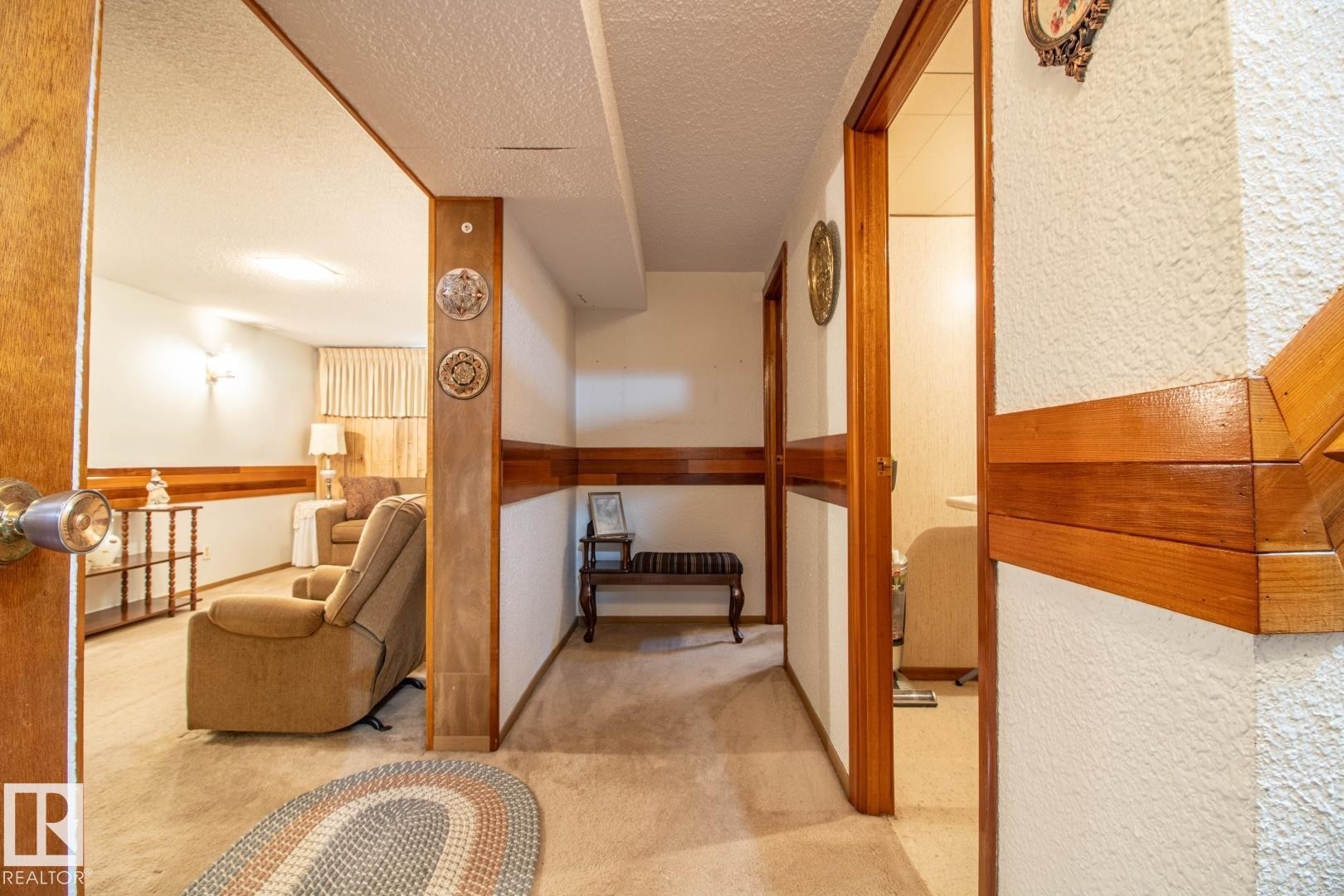 14107 58 Street Nw, Edmonton, AB - Indoor Photo Showing Other Room