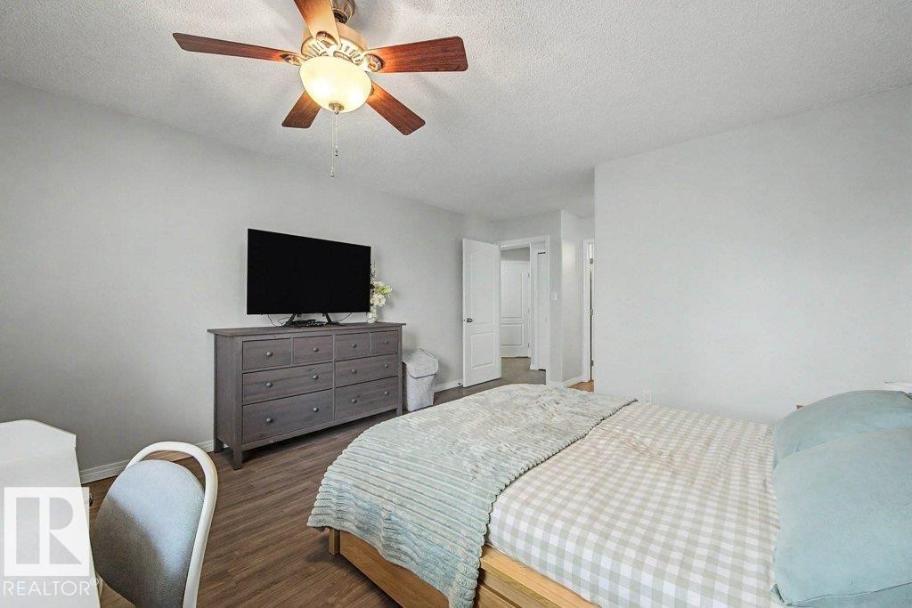 401 10827 85 Avenue, Edmonton, AB - Indoor Photo Showing Bedroom