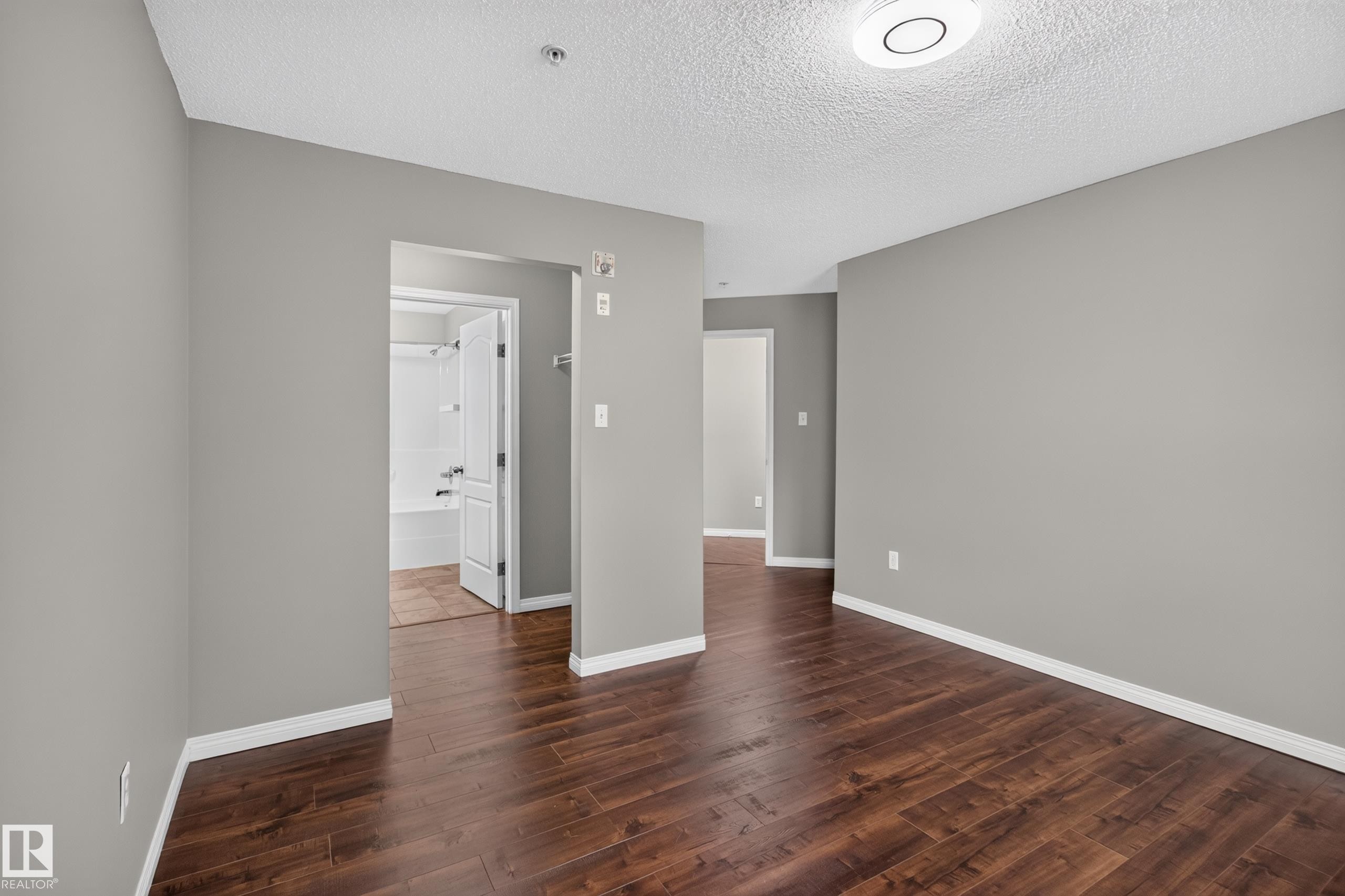 7124 7327 South Terwillegar Drive, Edmonton, AB